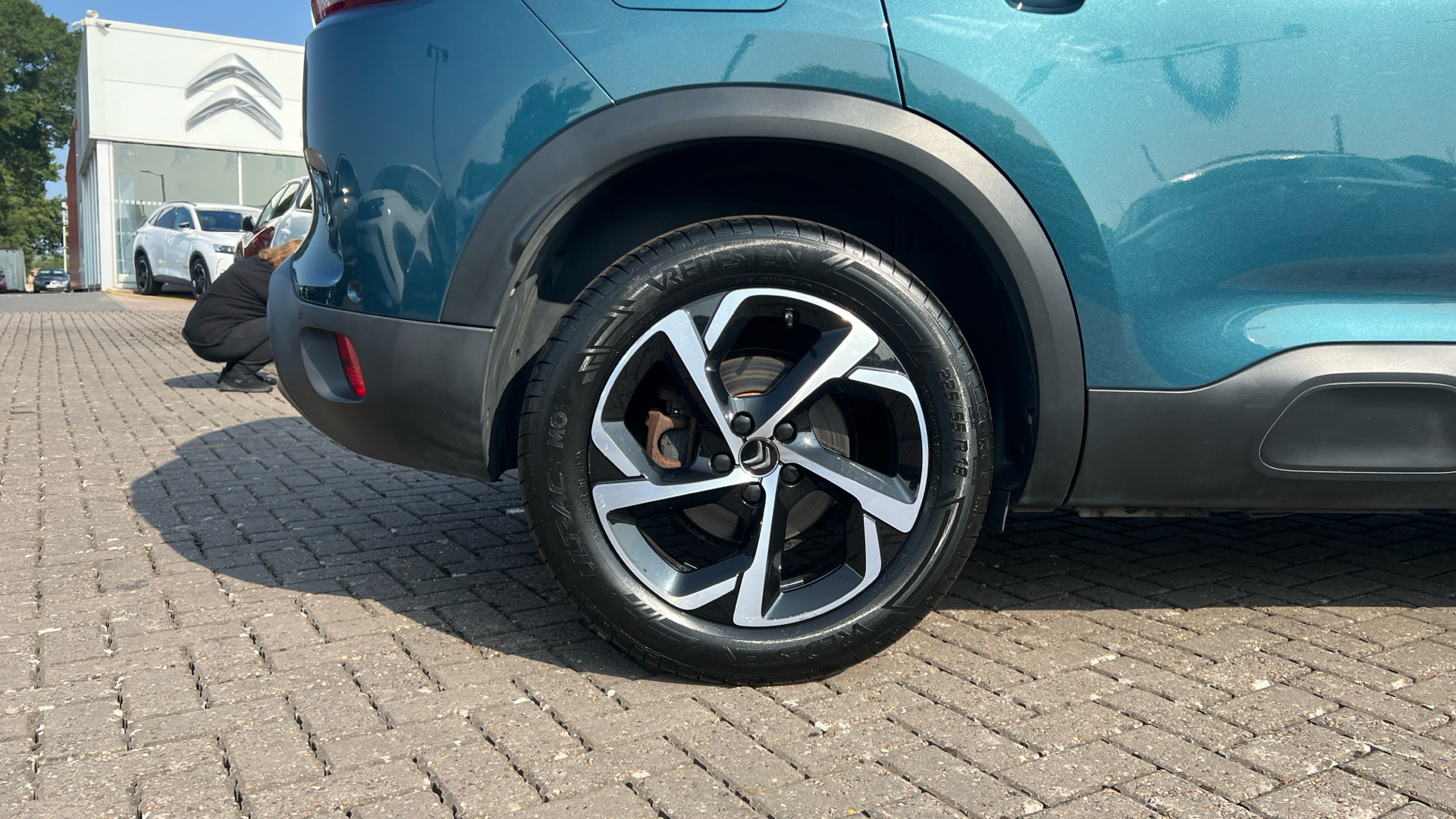 car image