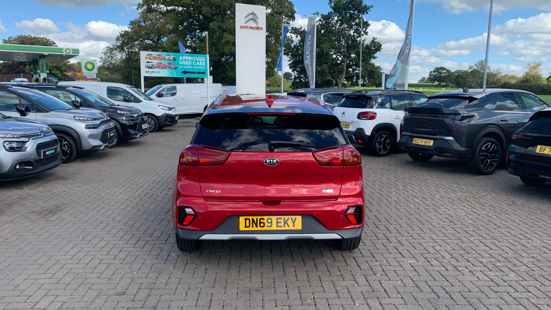 car image