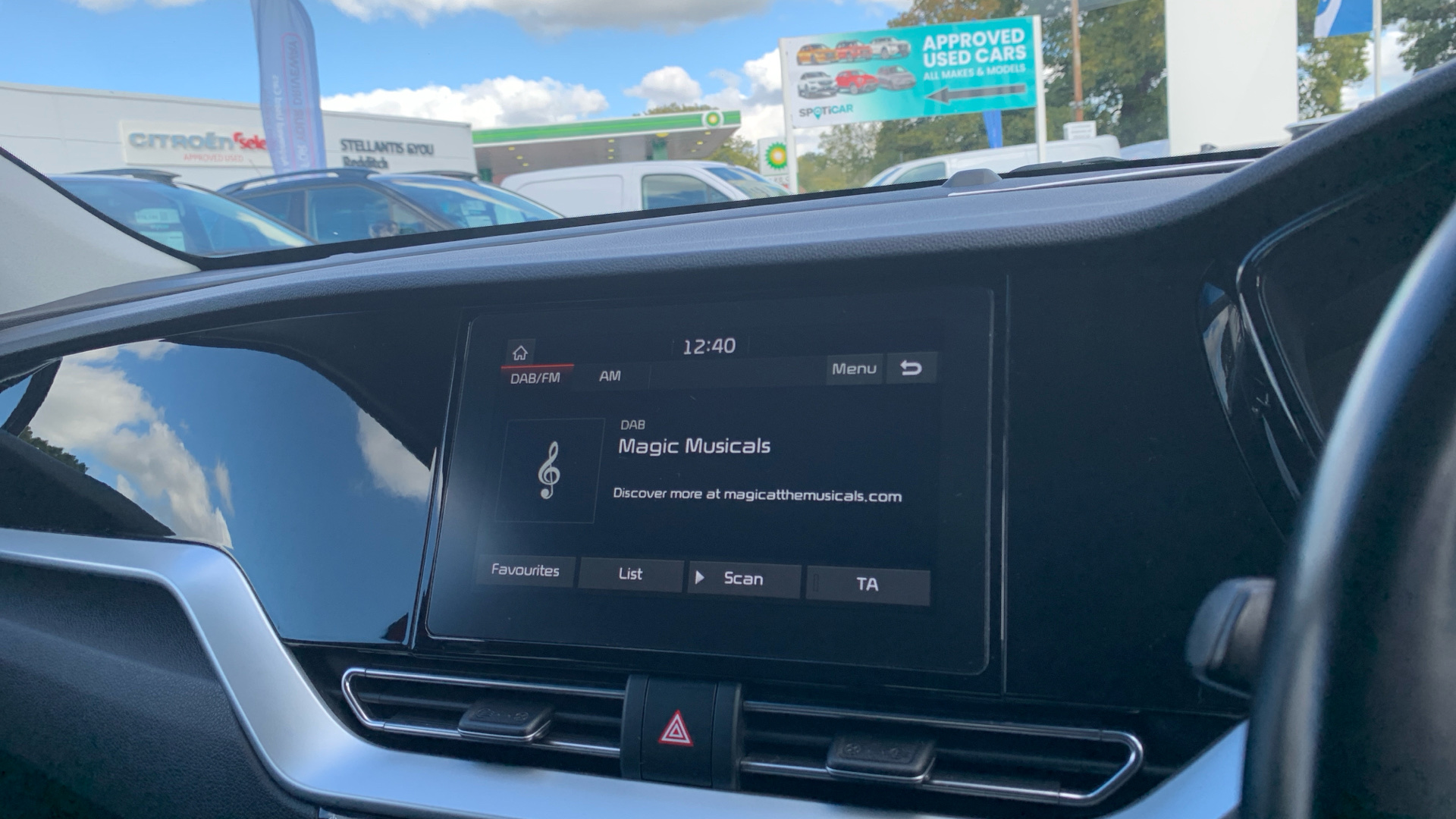 car image
