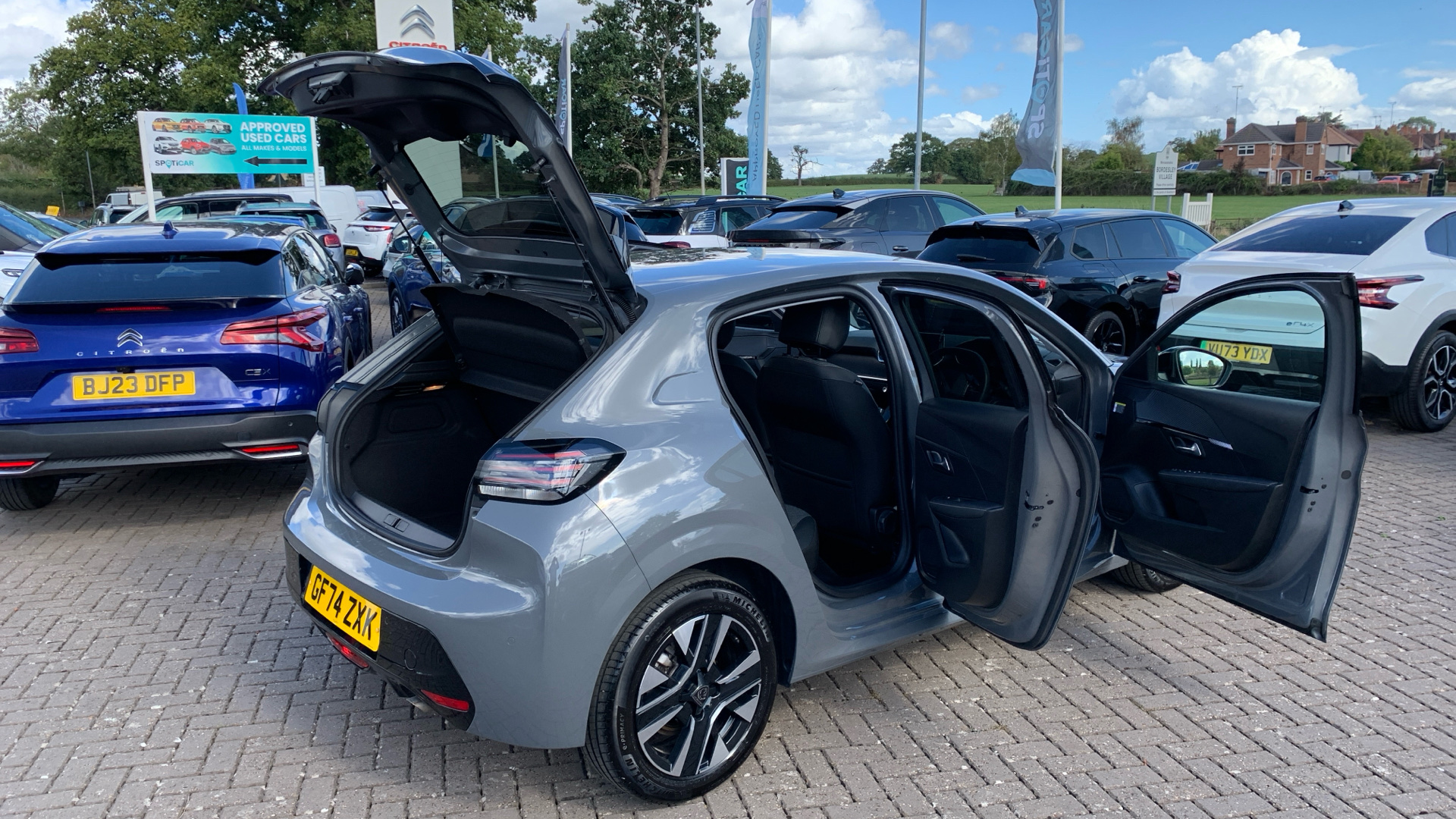 car image