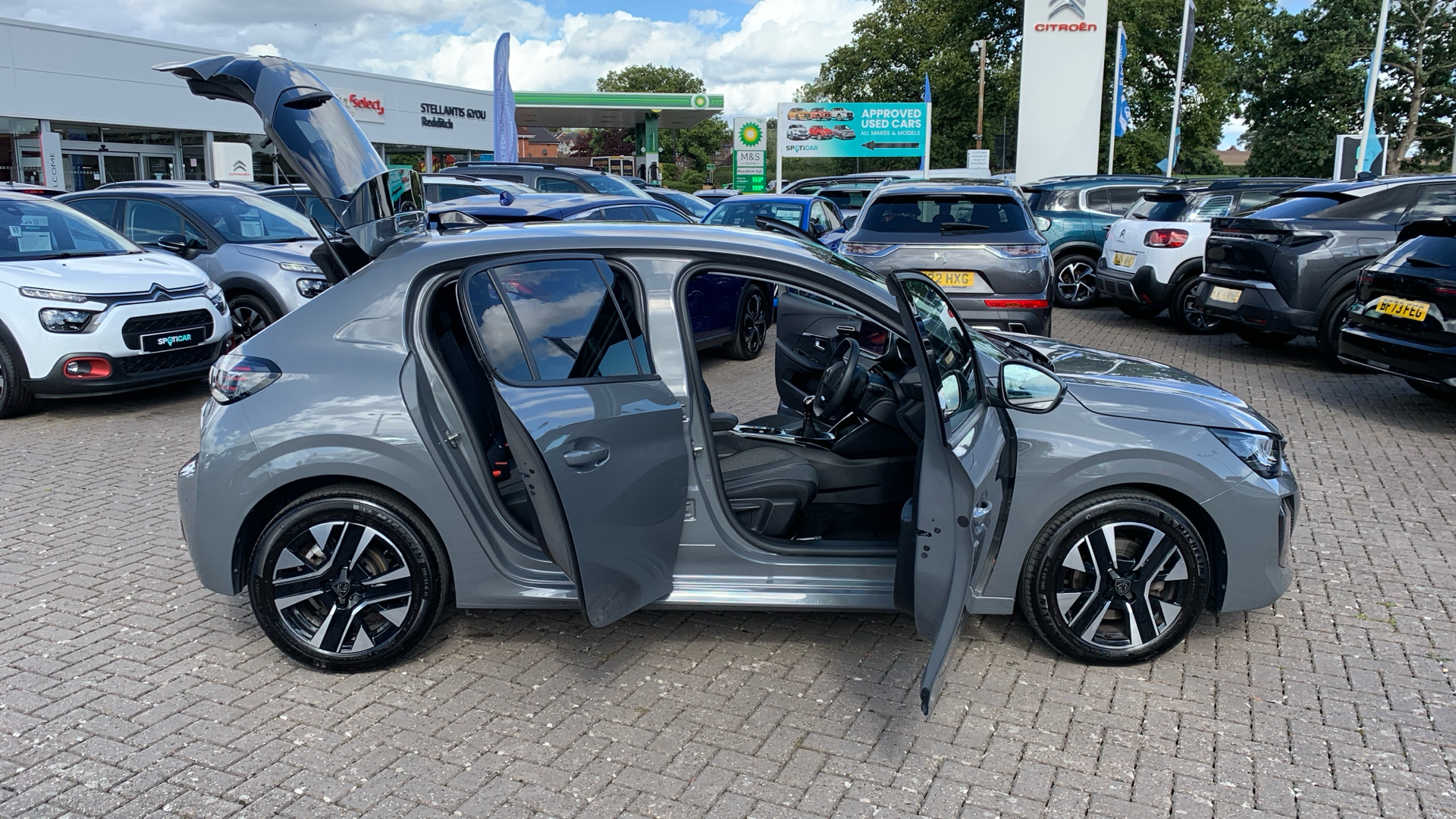 car image