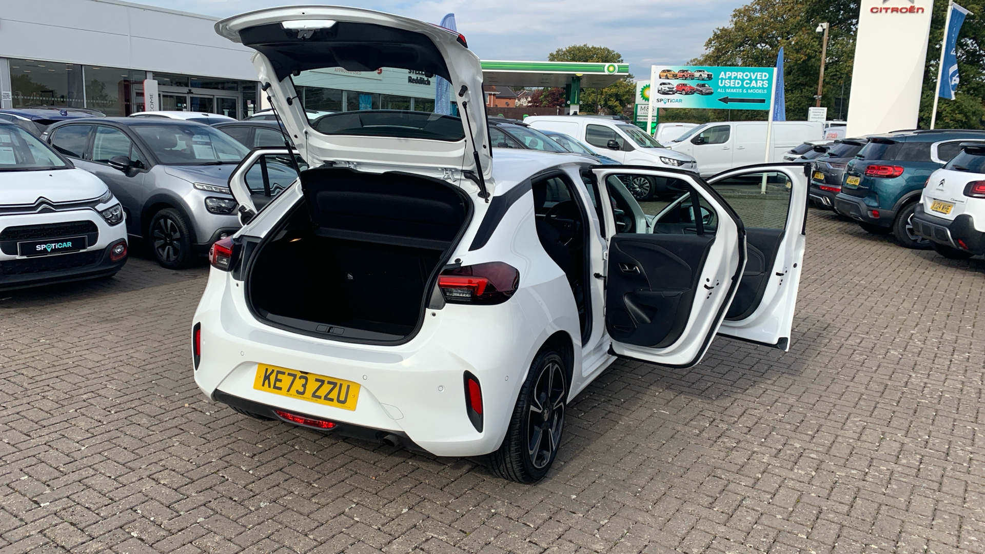 car image
