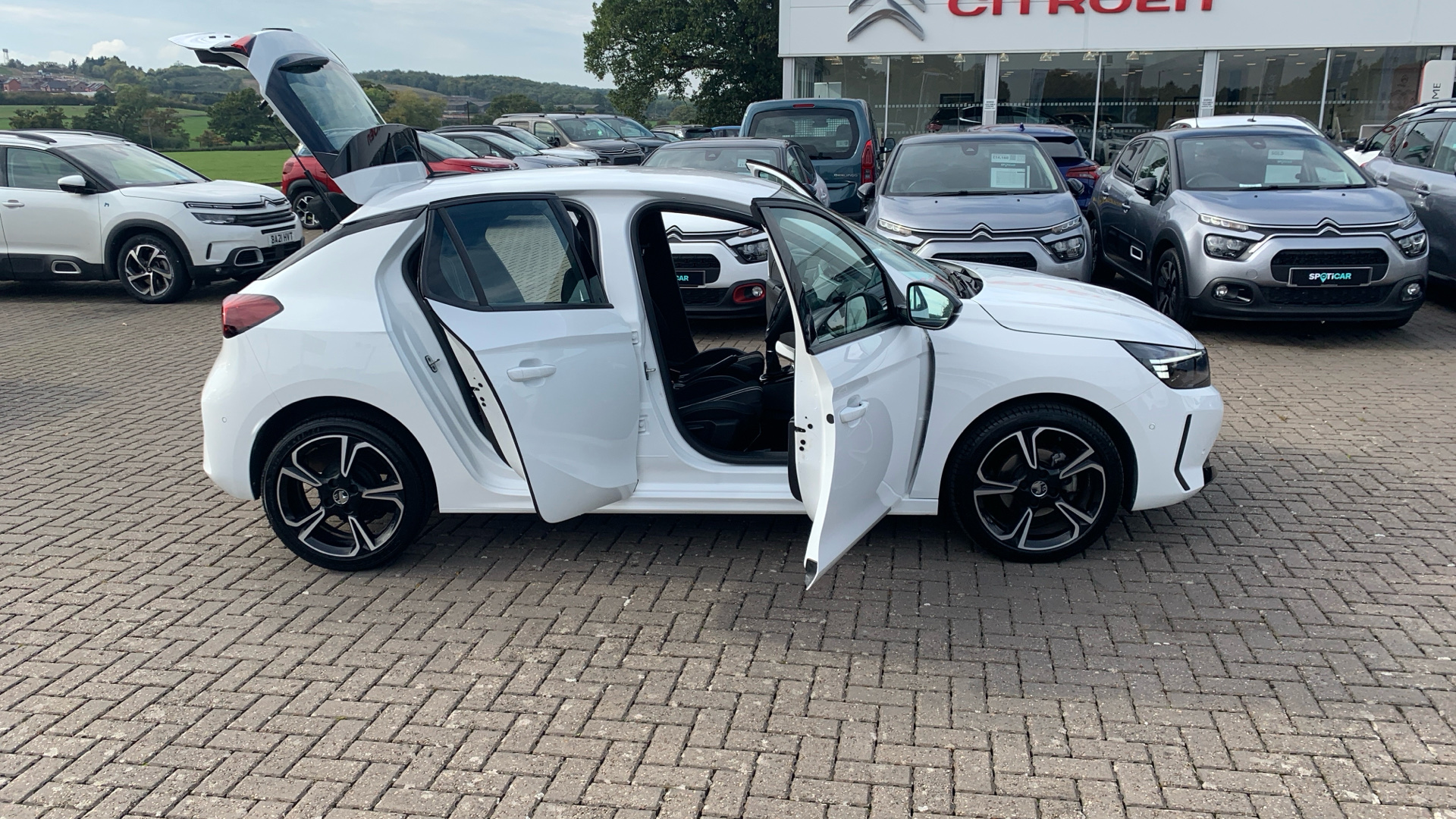 car image
