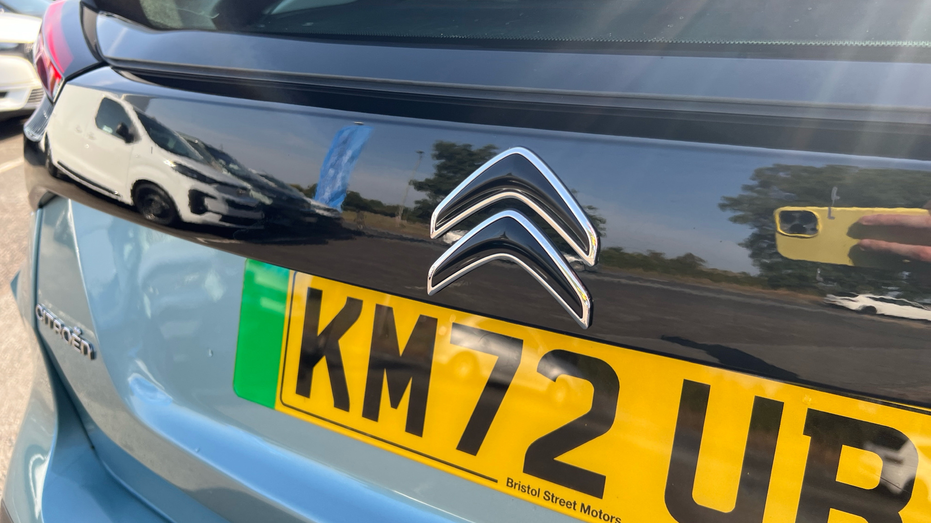 car image