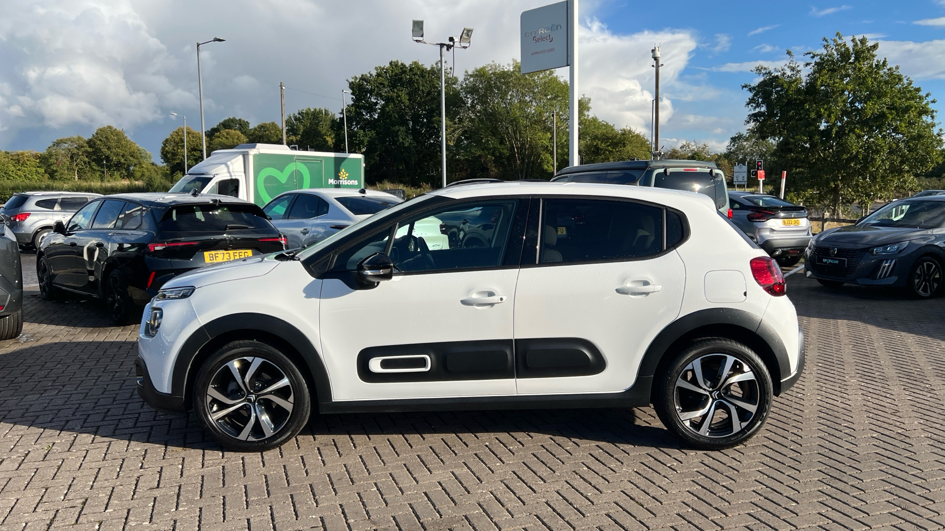 car image