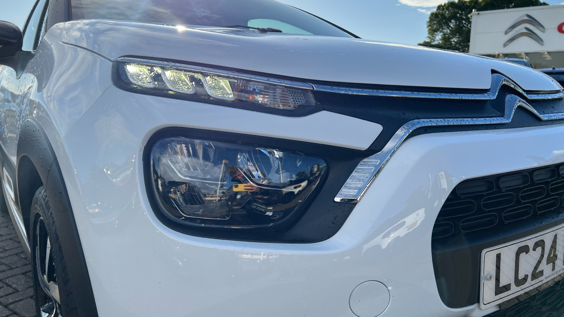car image