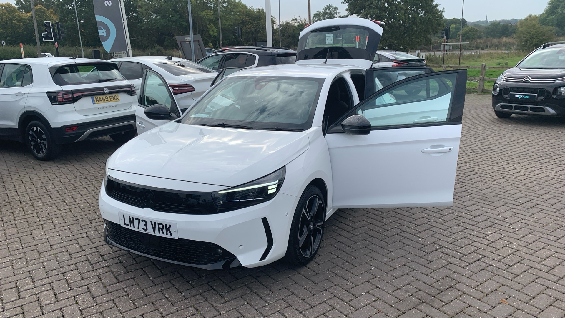 car image