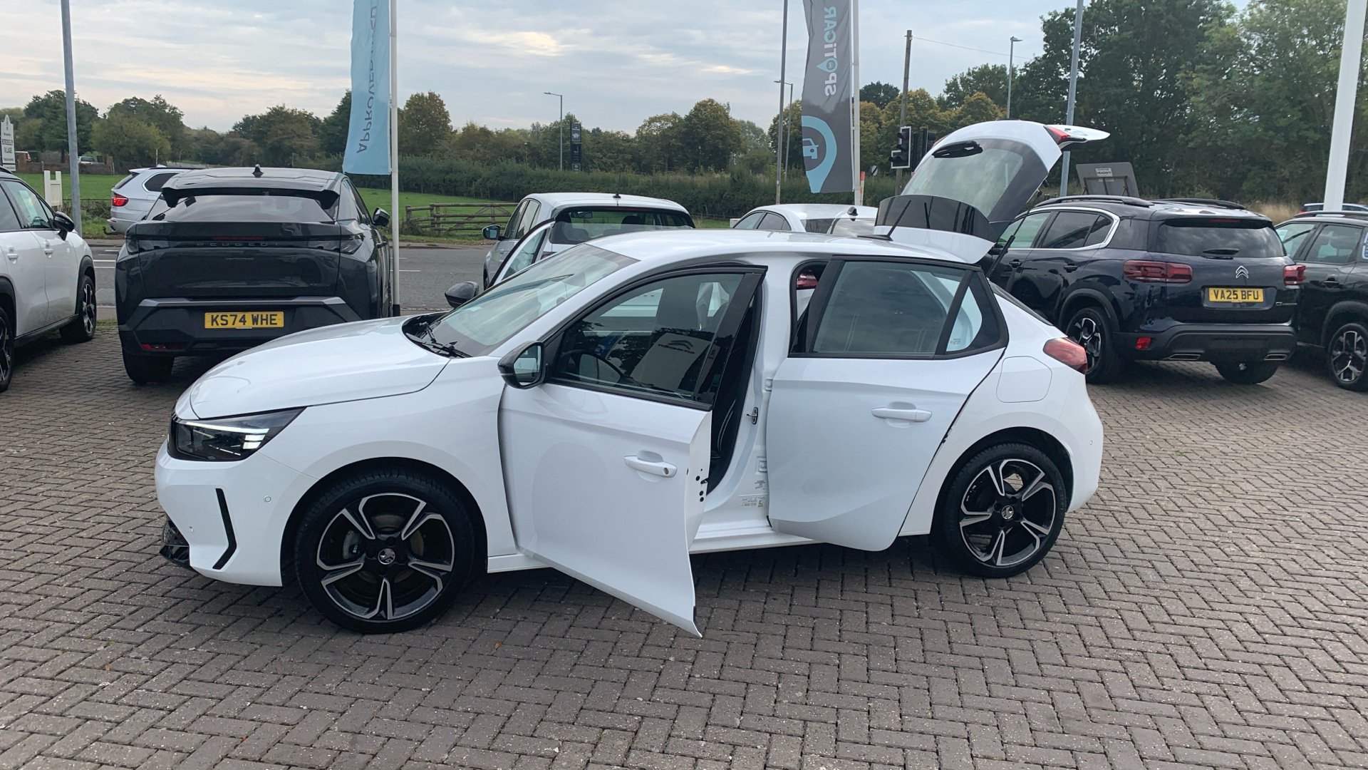 car image