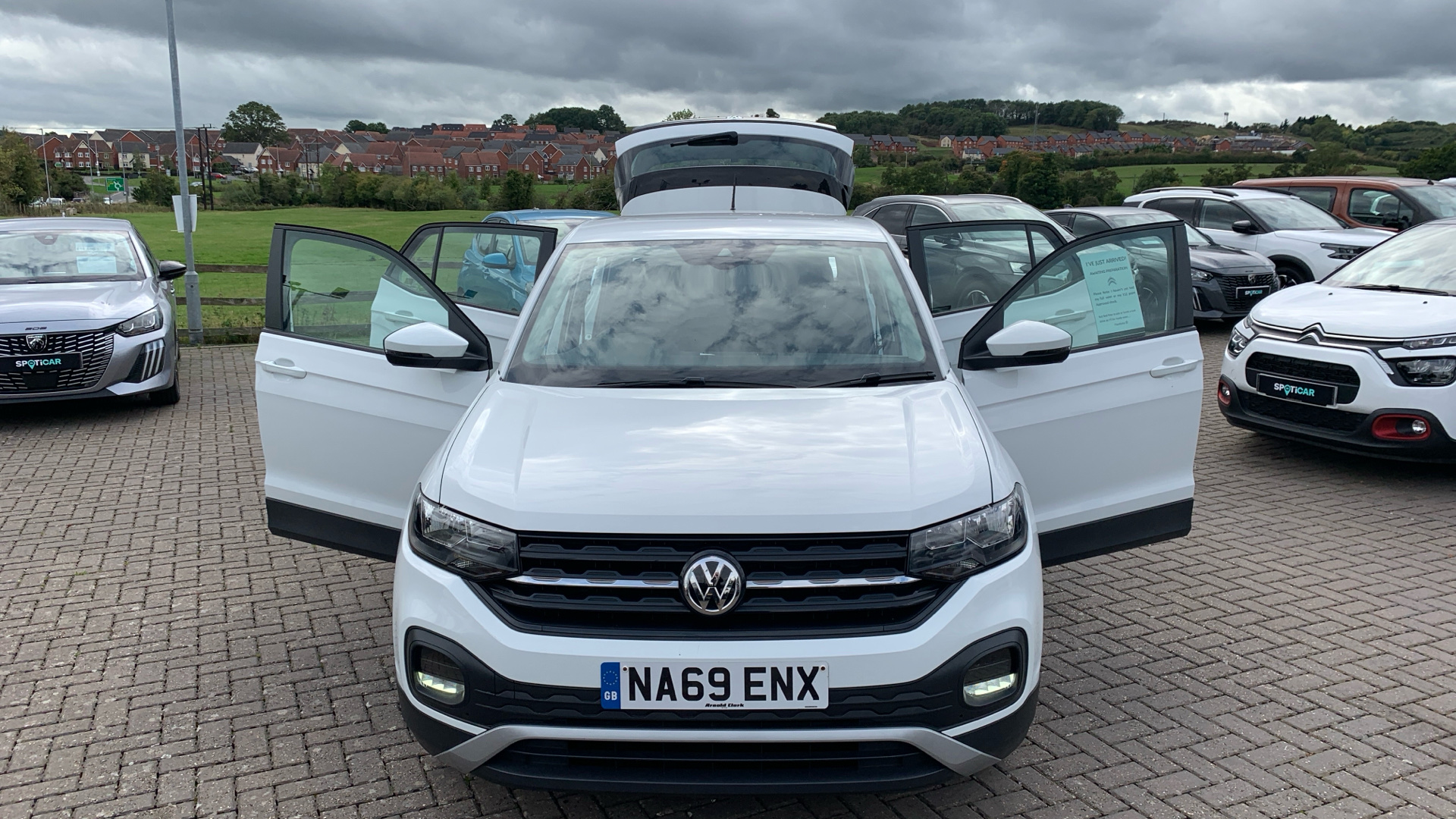 car image