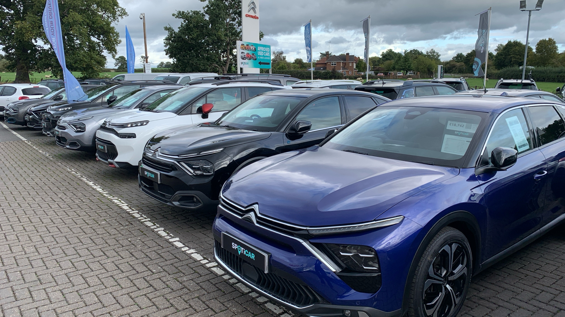 car image