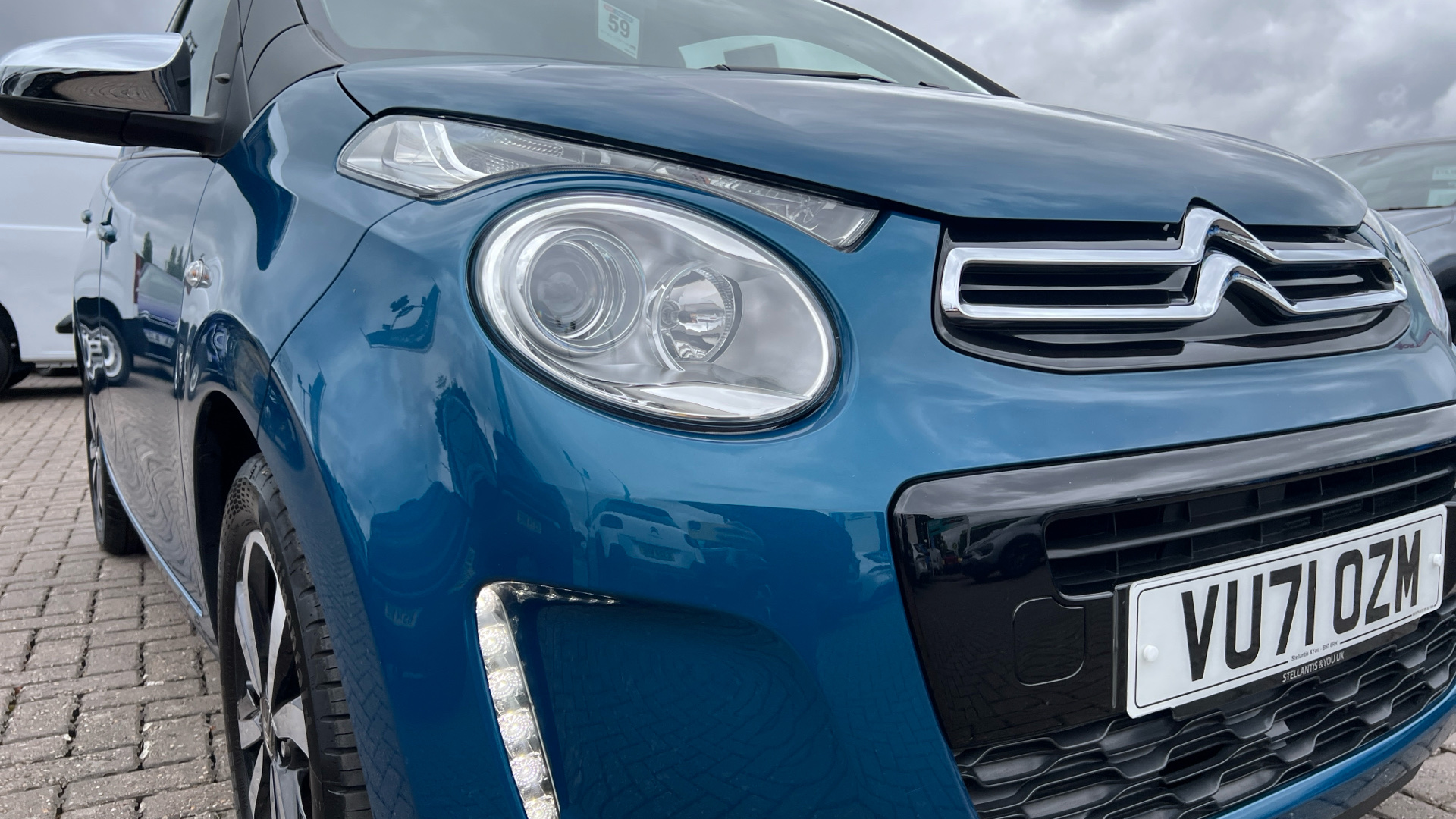 car image