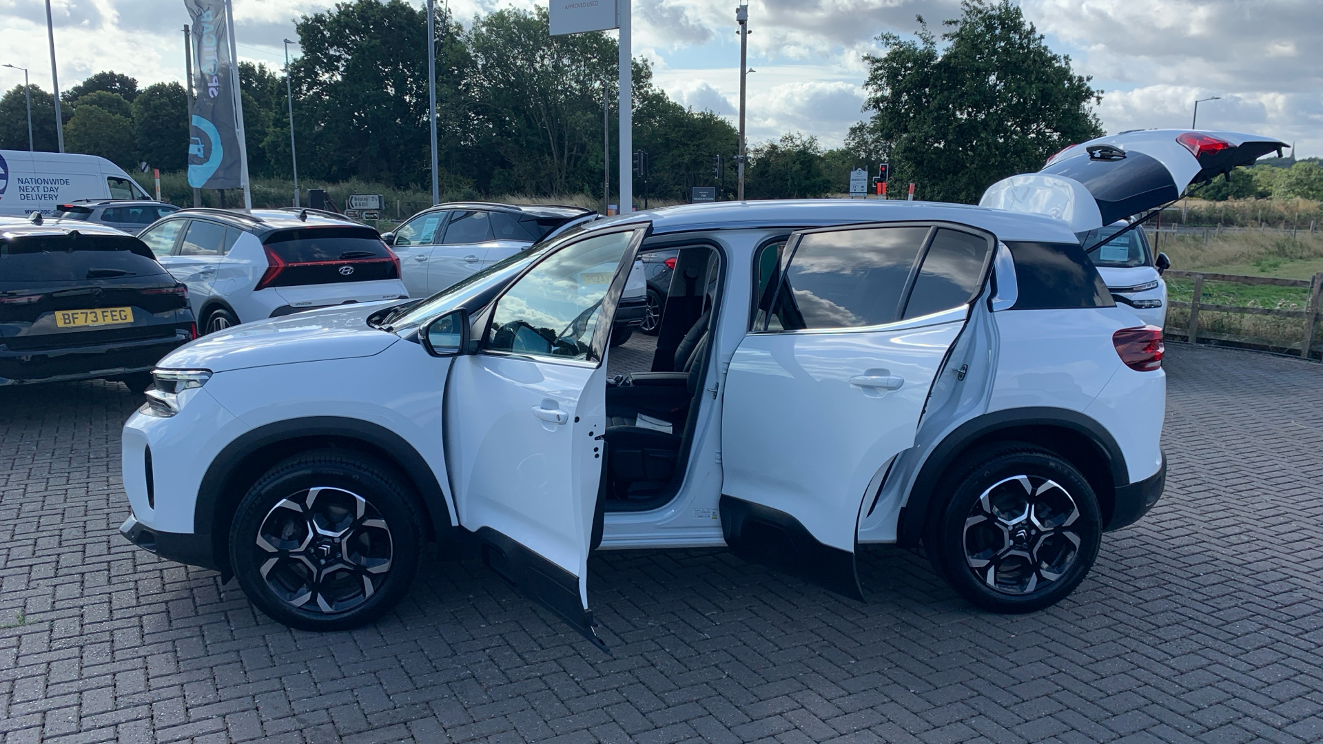 car image