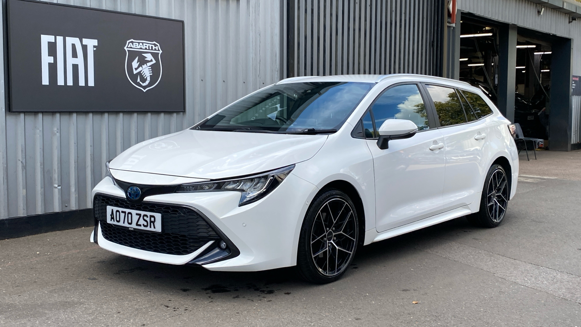 car image