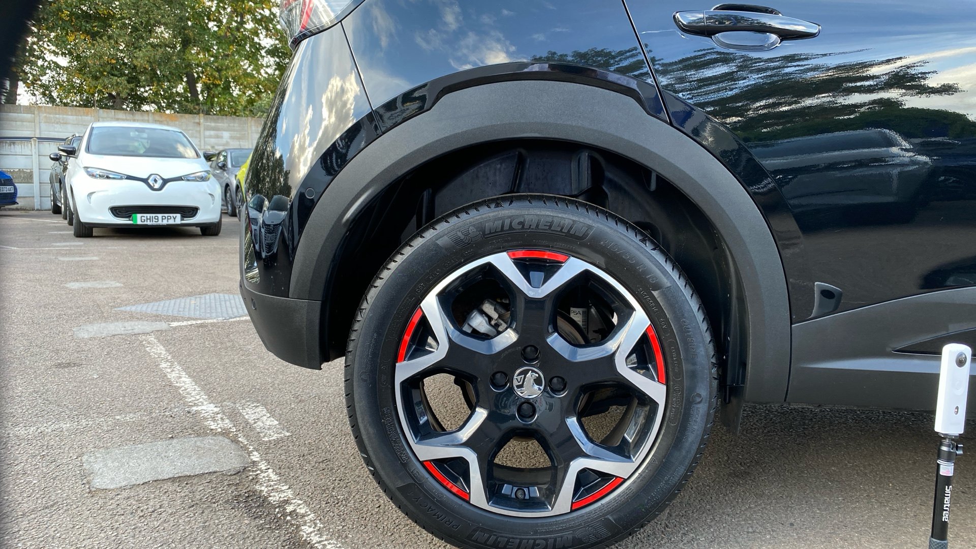 car image