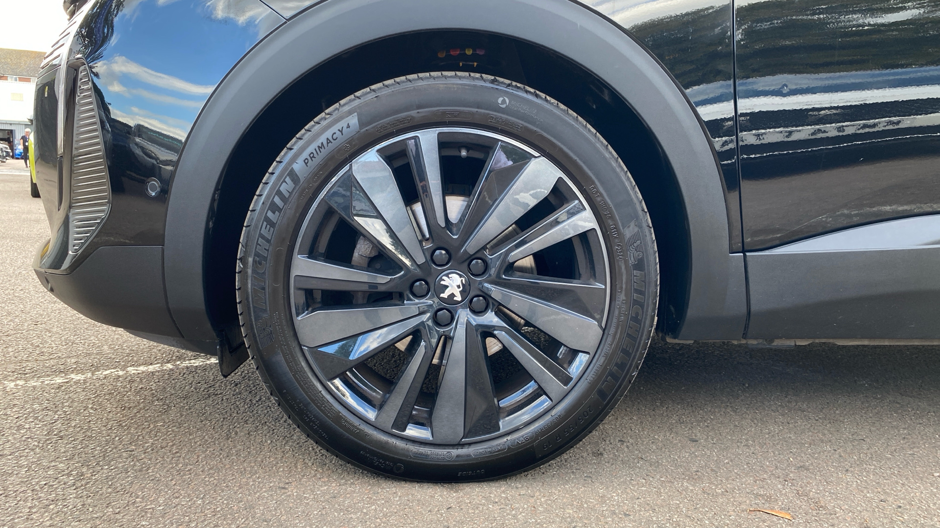 car image