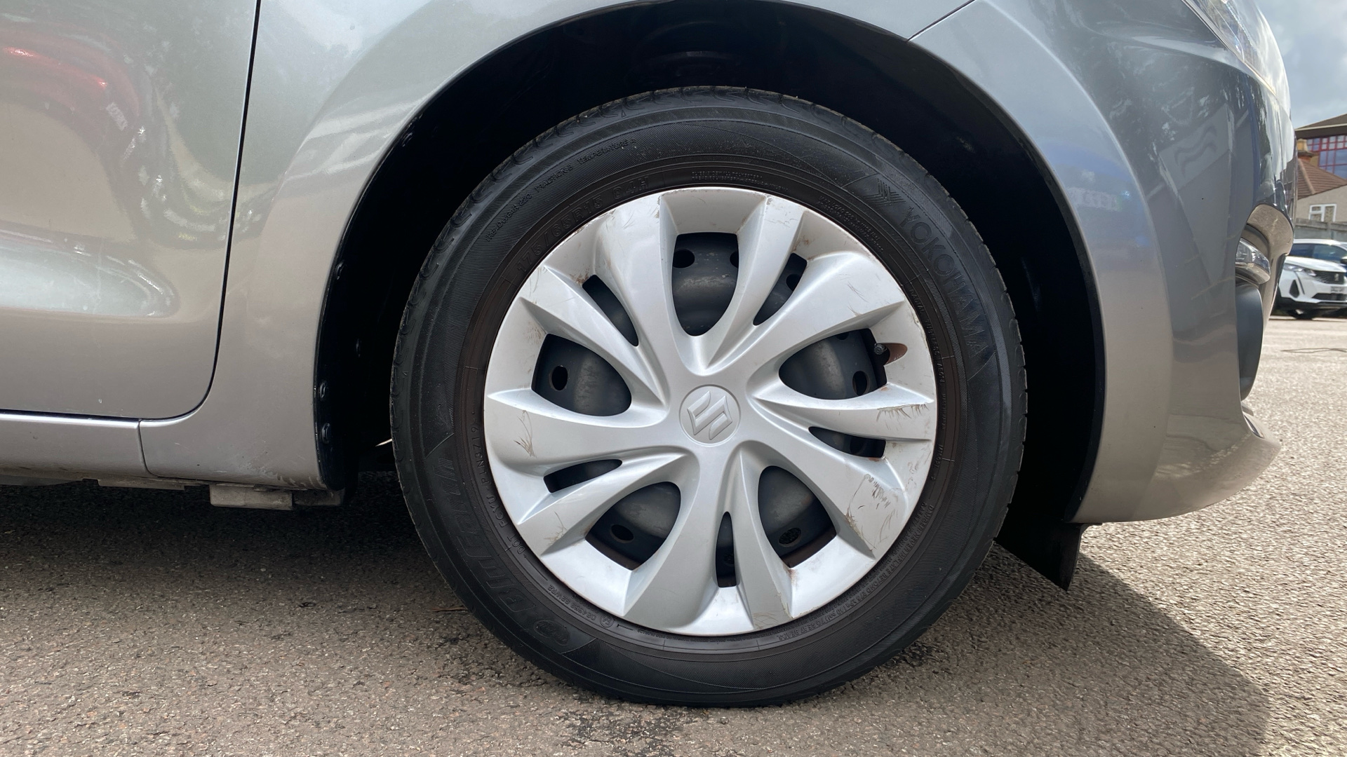 car image