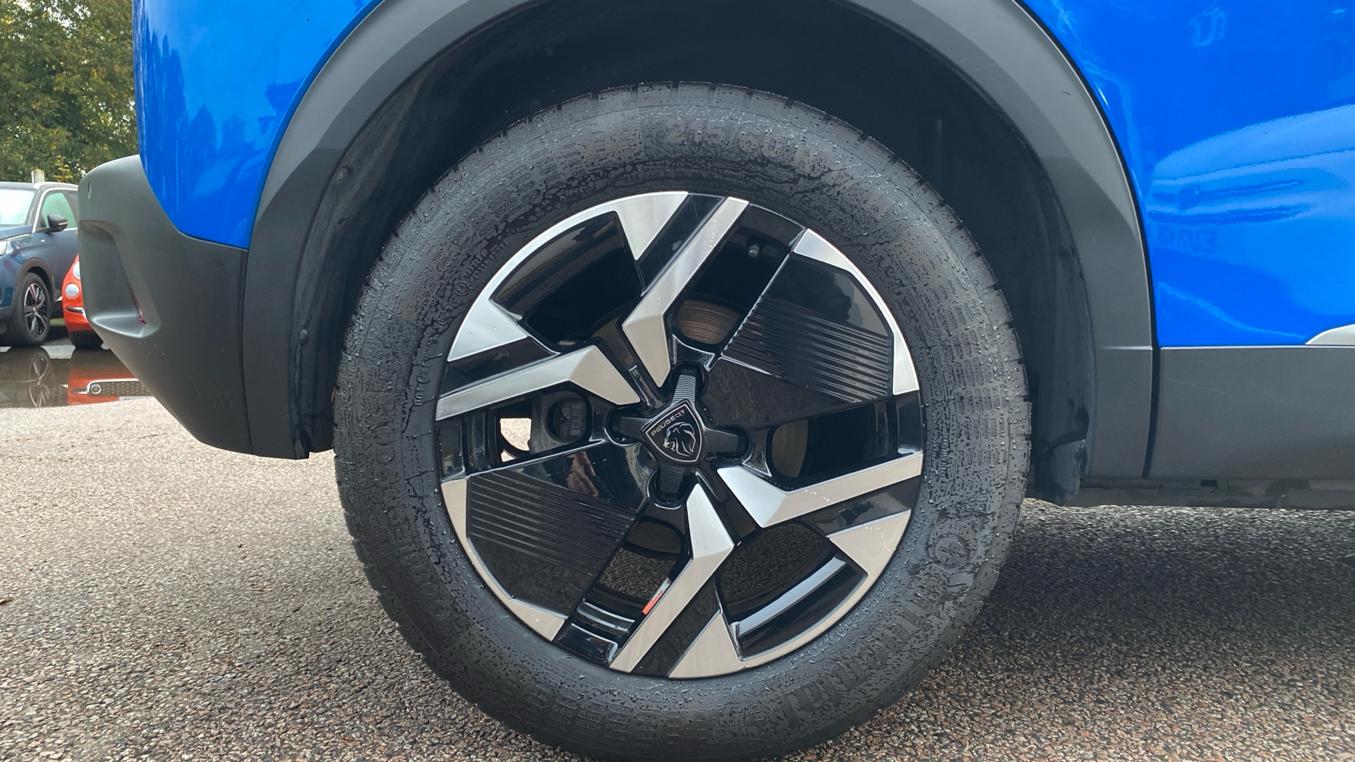 car image