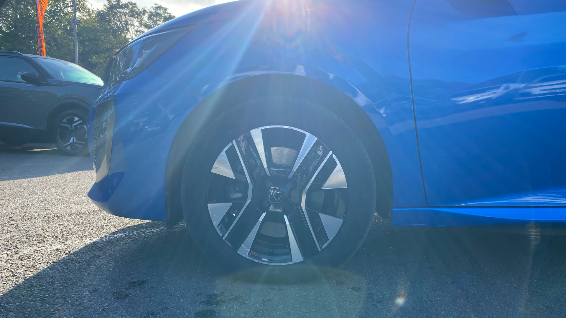 car image