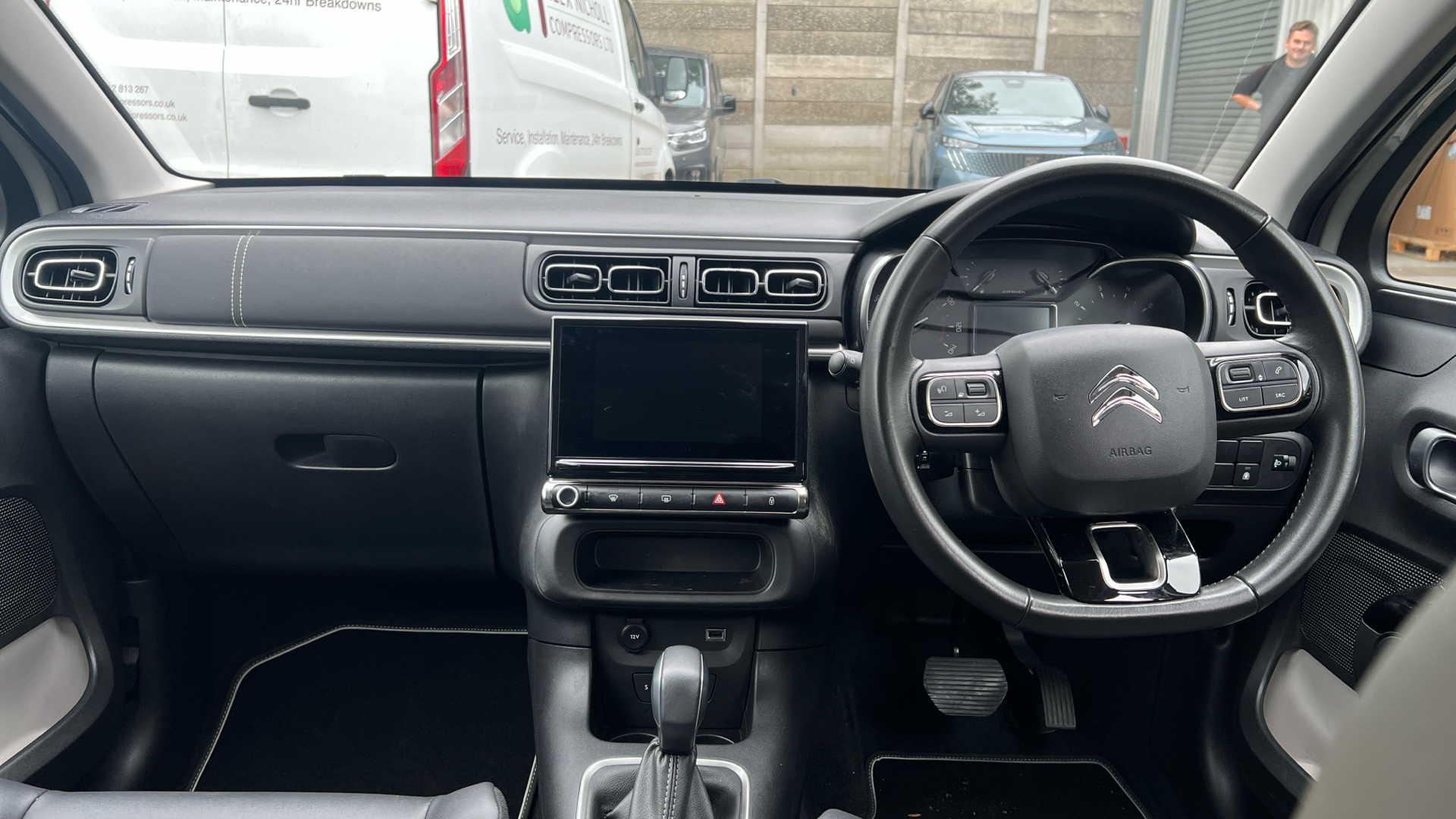 car image
