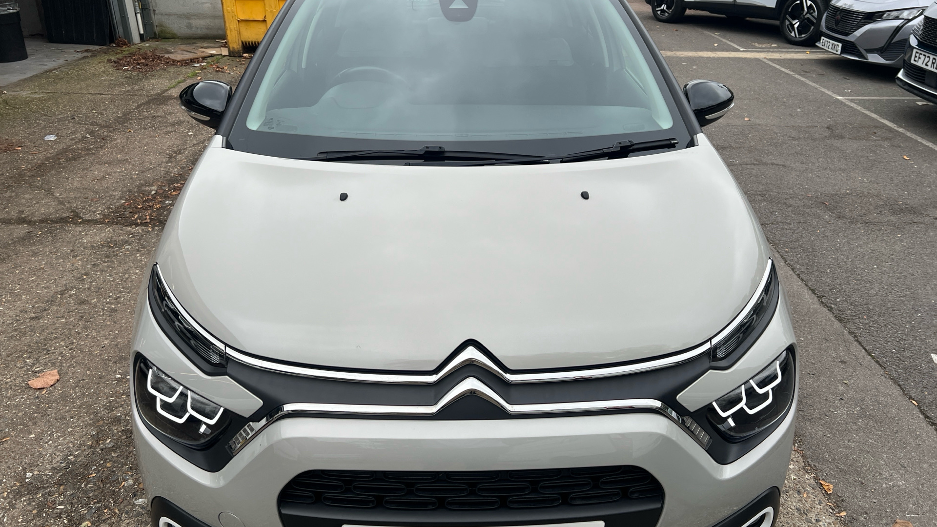 car image