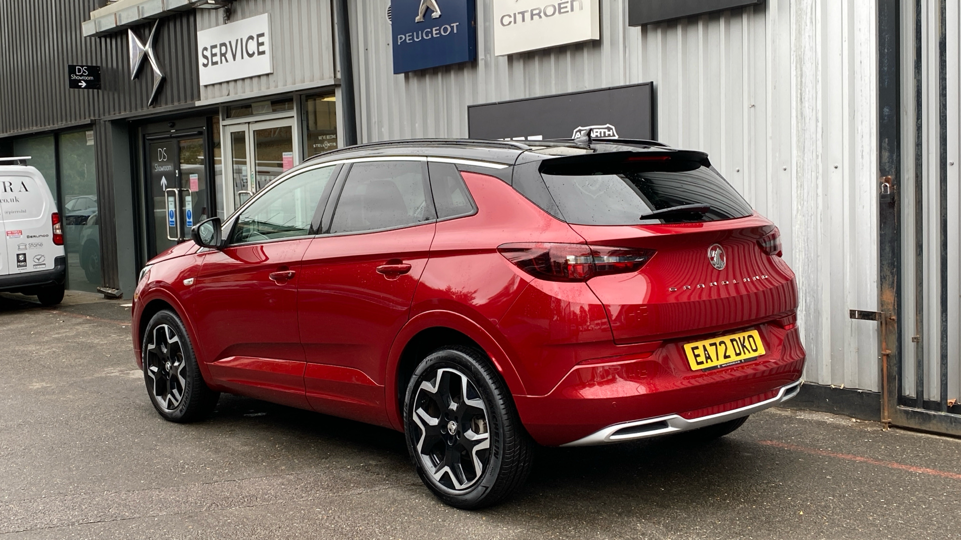 car image