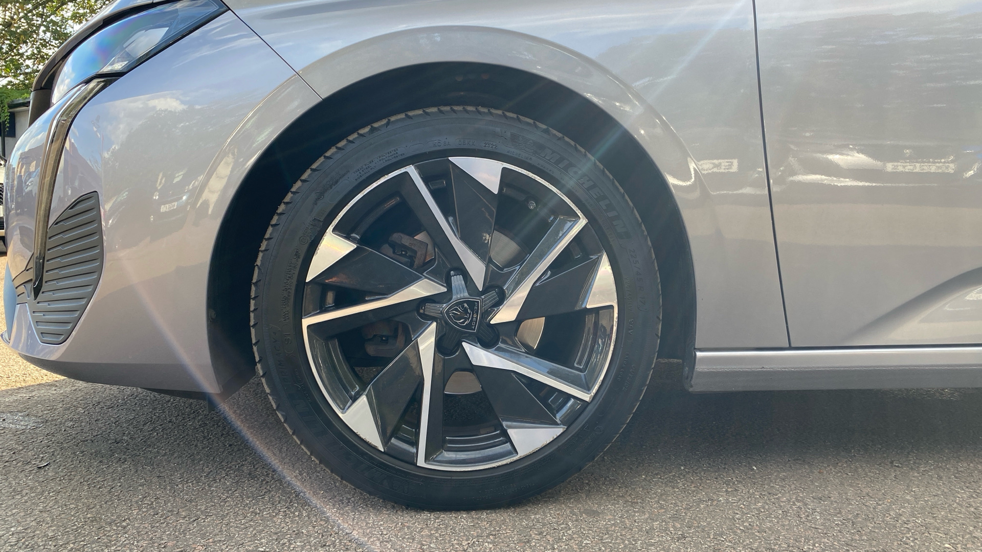 car image