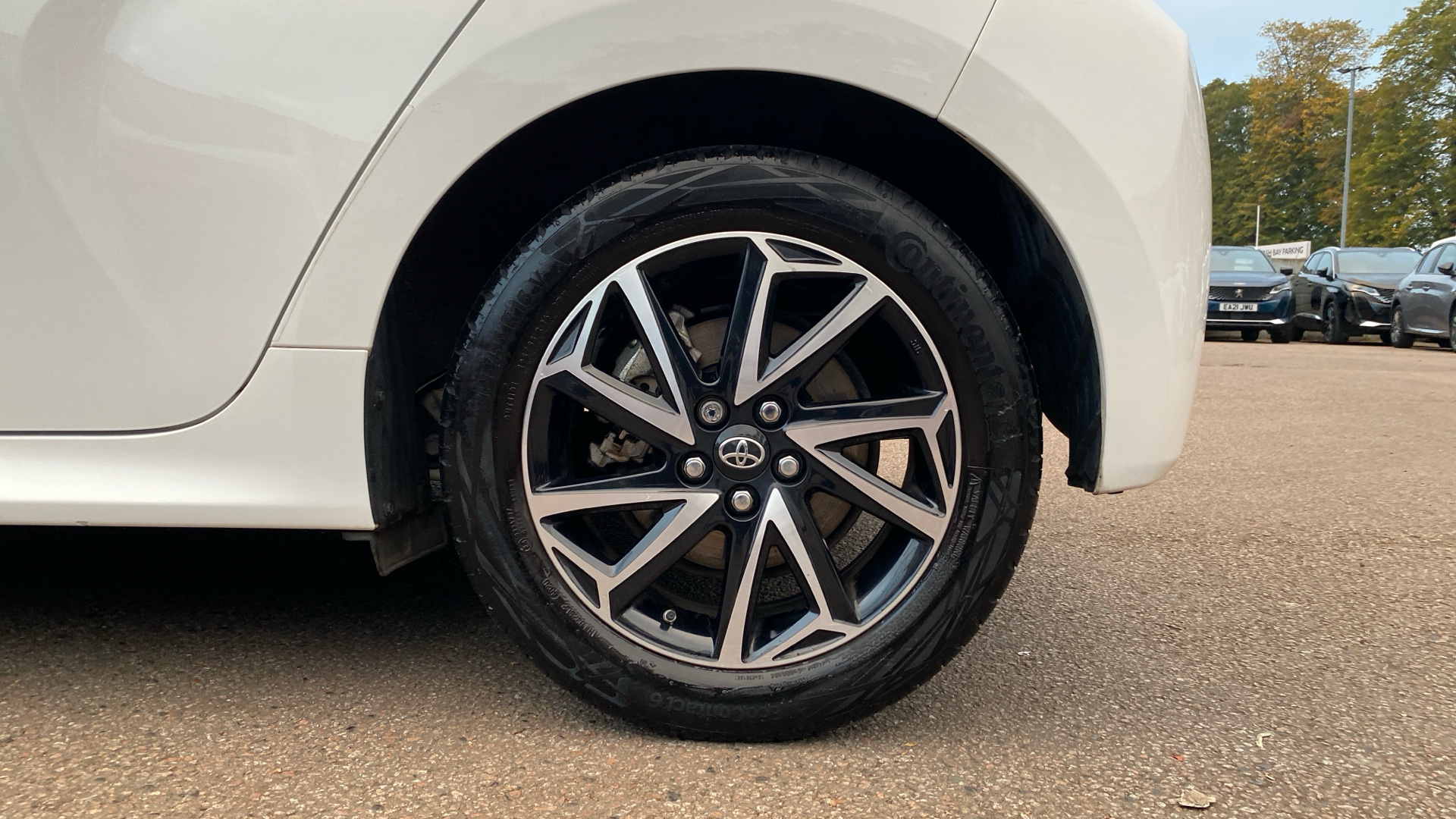 car image