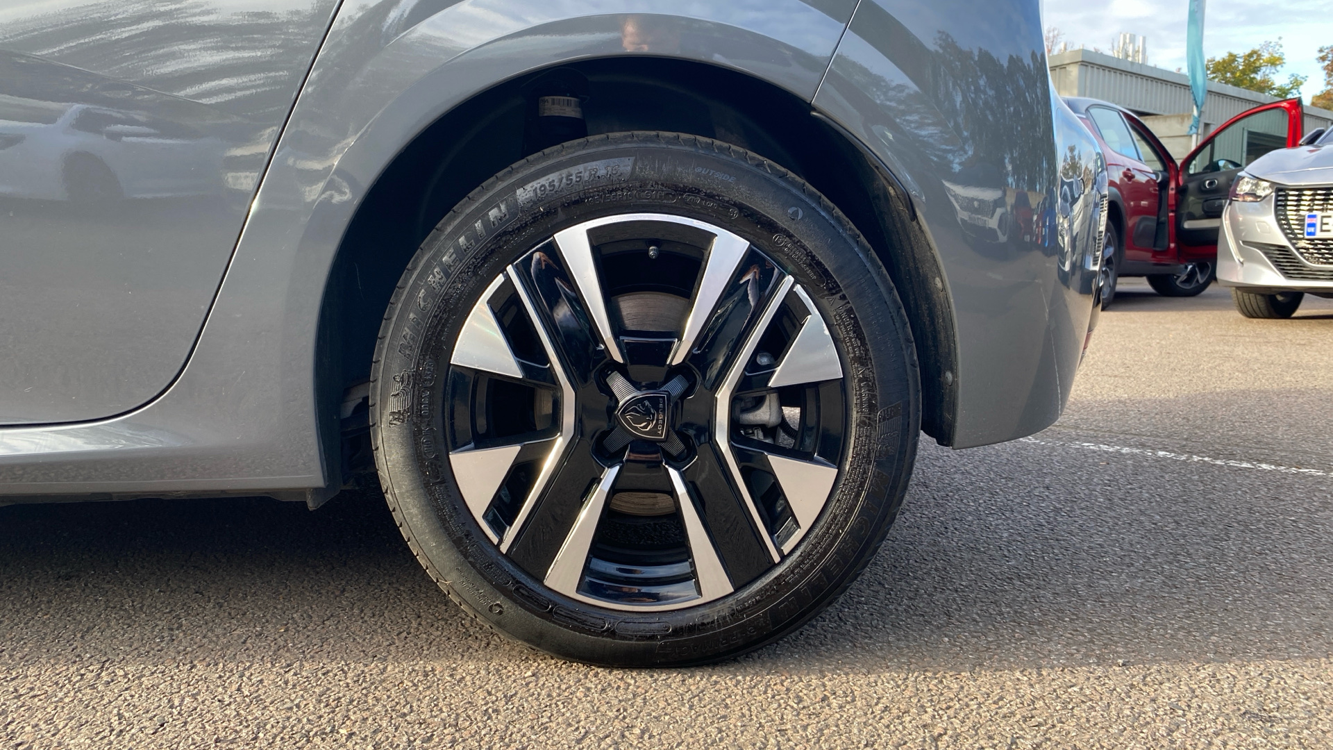 car image