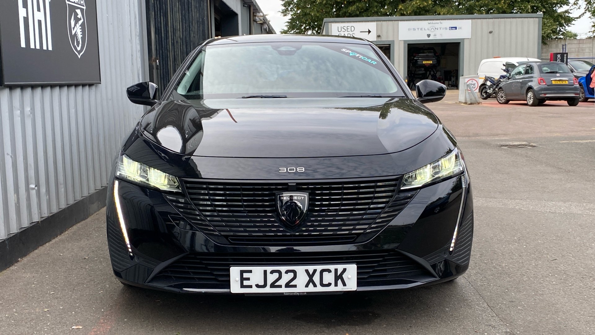 car image