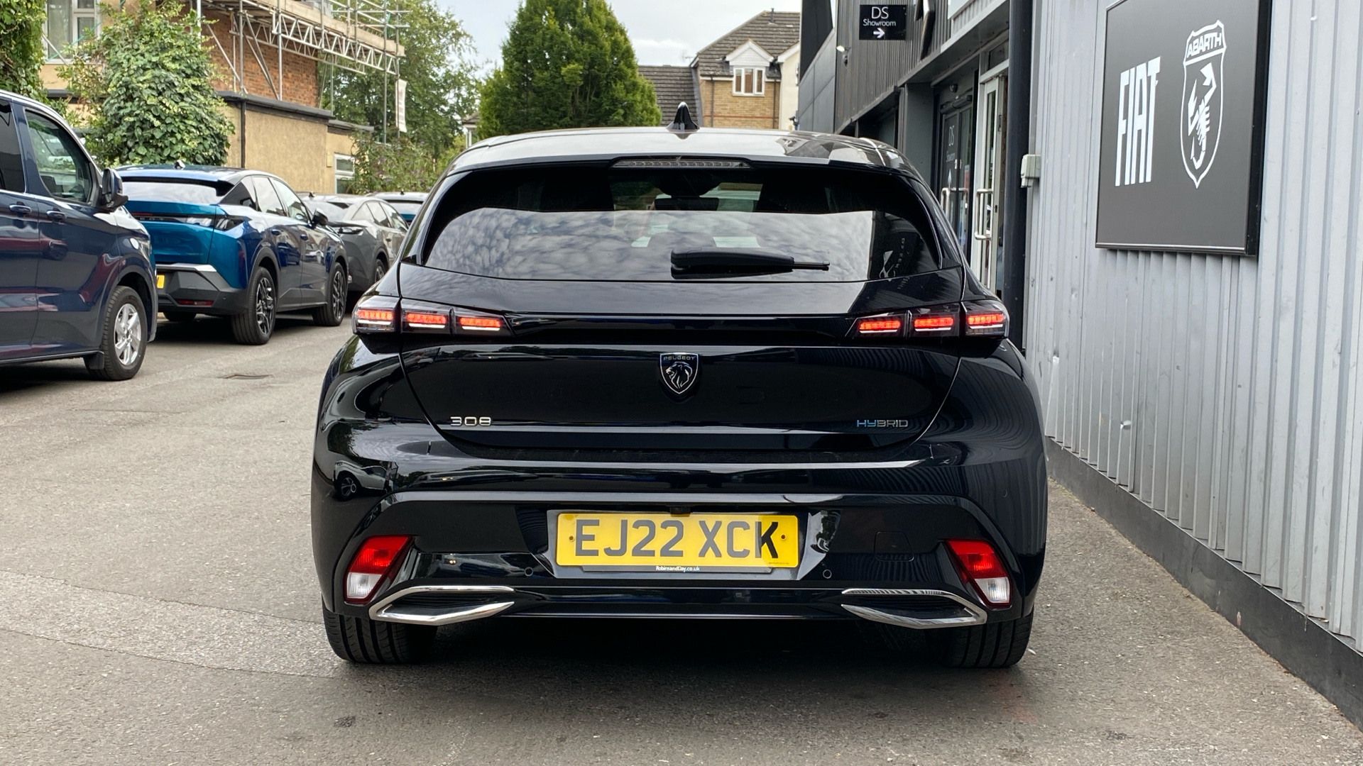 car image