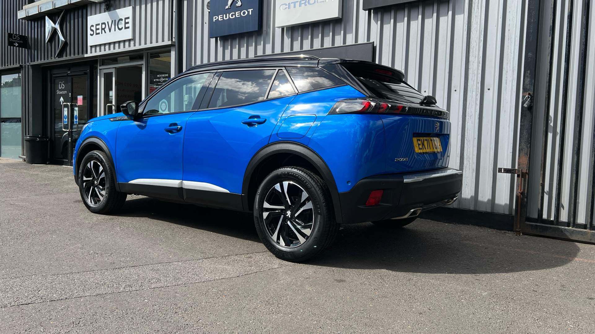 car image