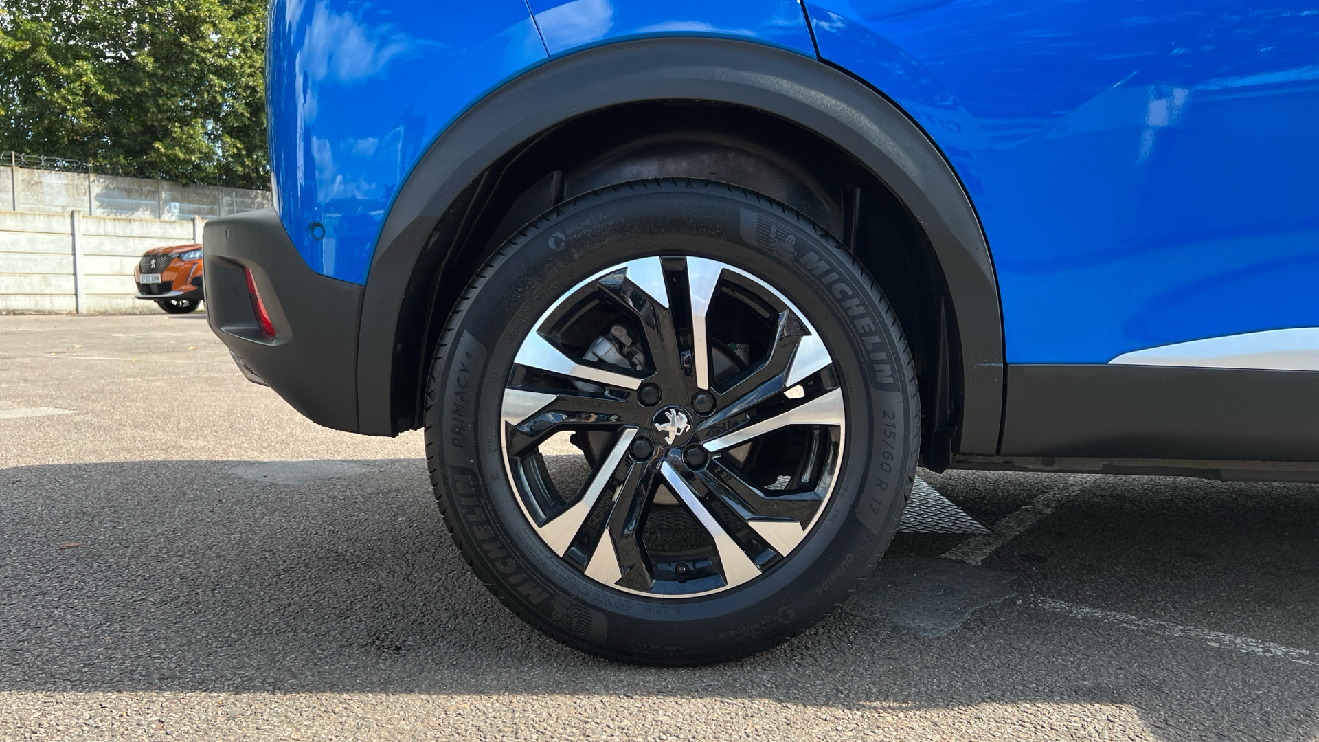 car image