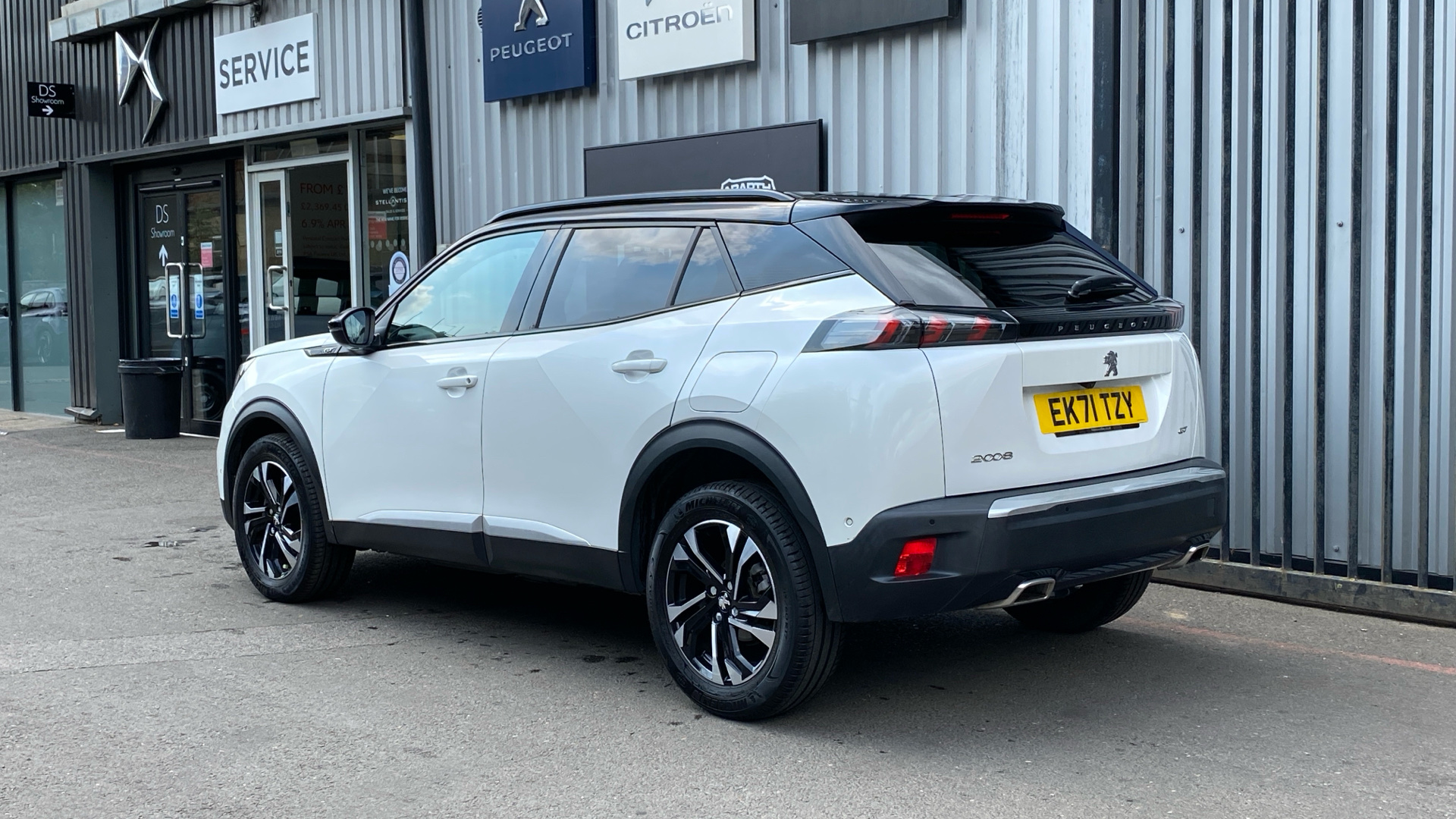 car image