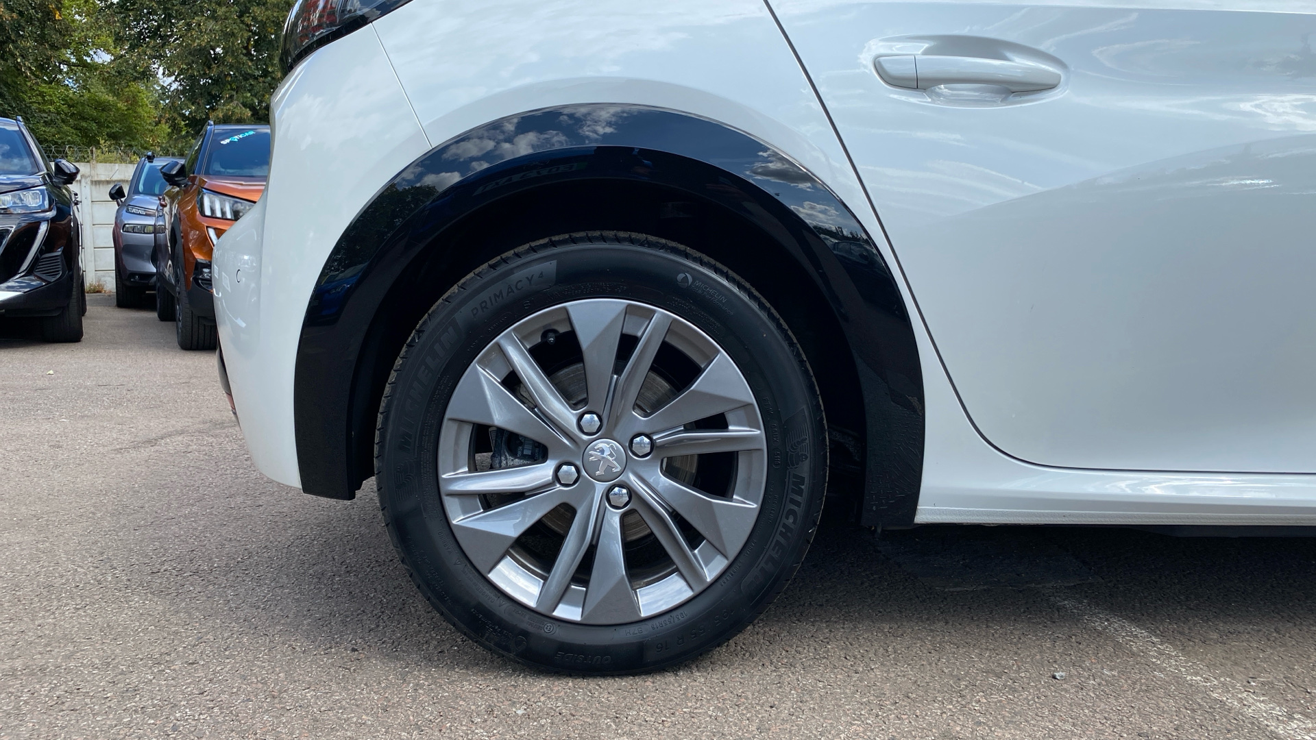 car image