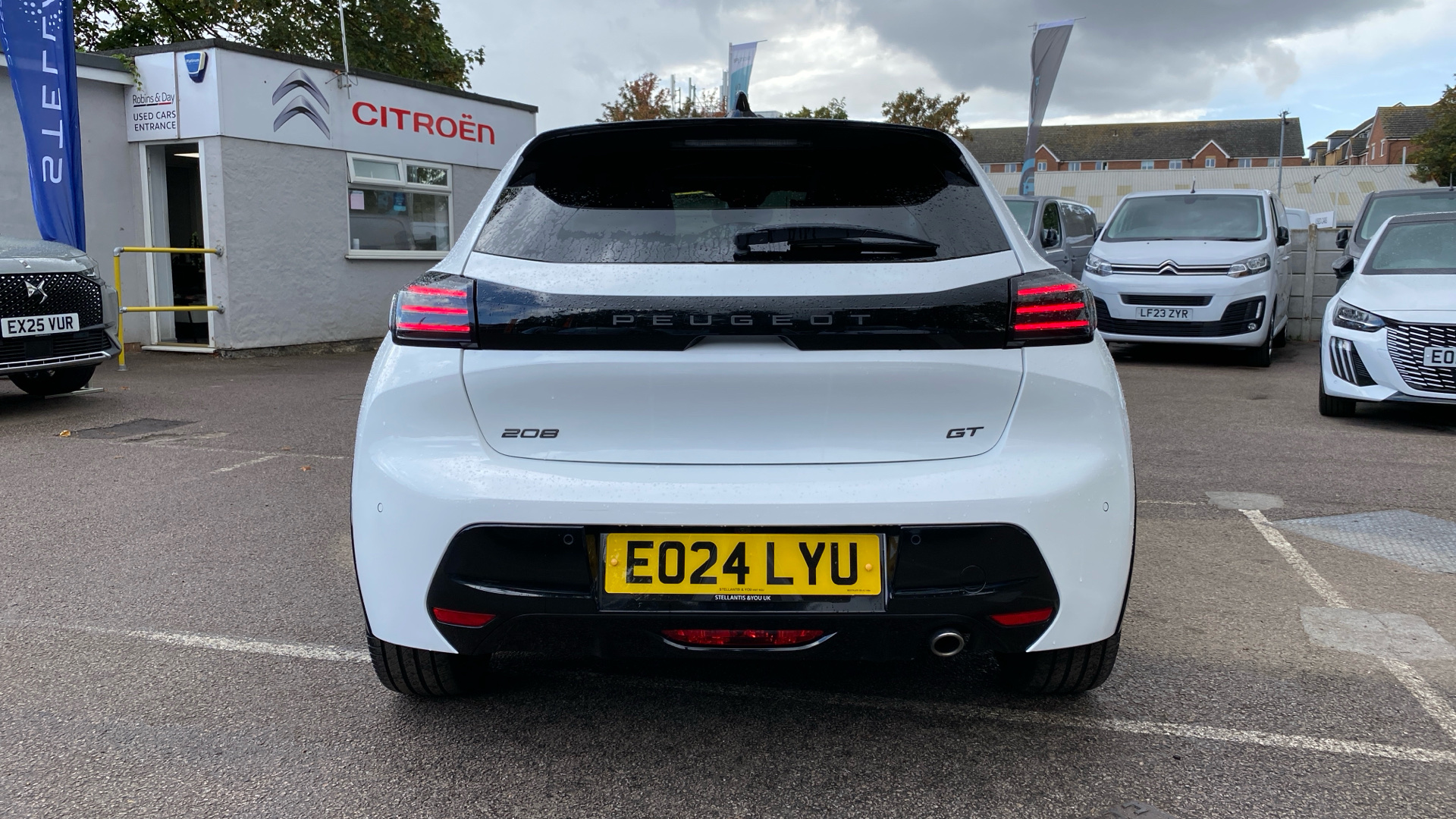 car image