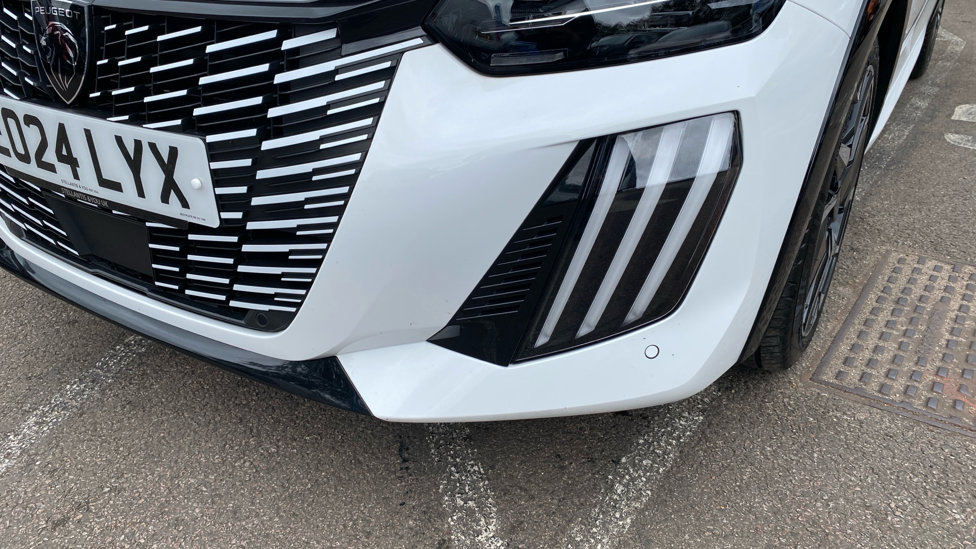 car image