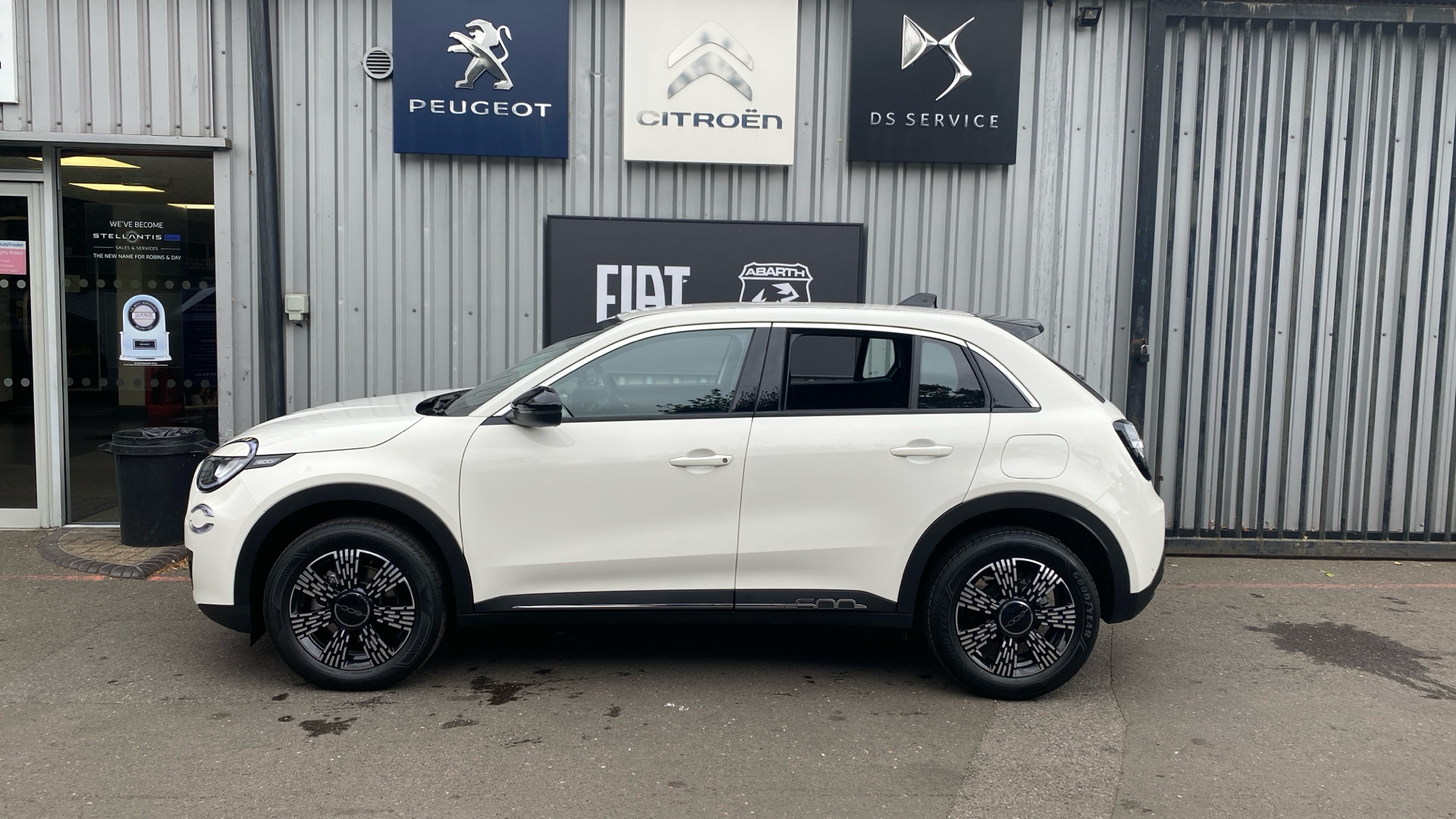 car image