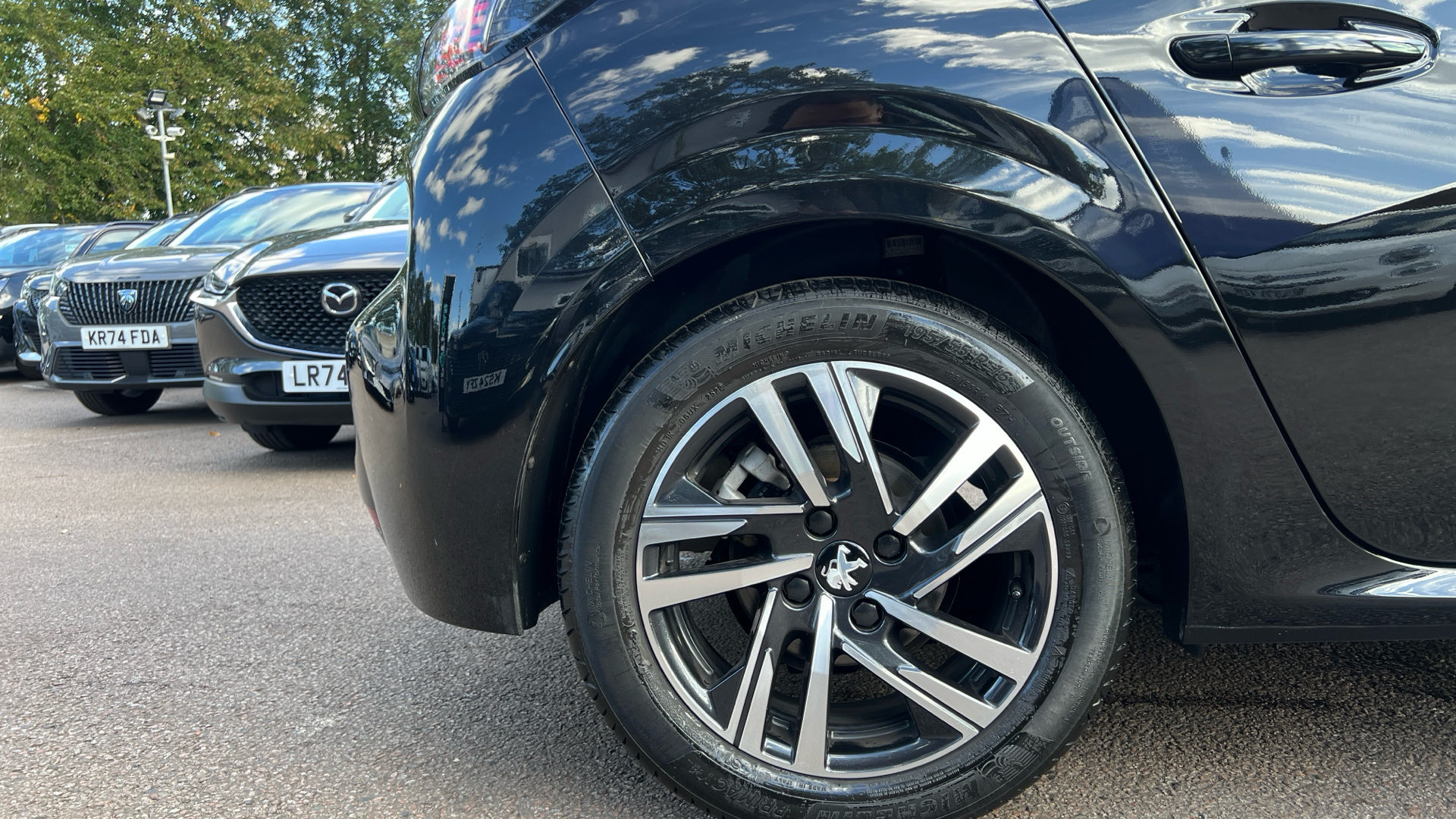 car image