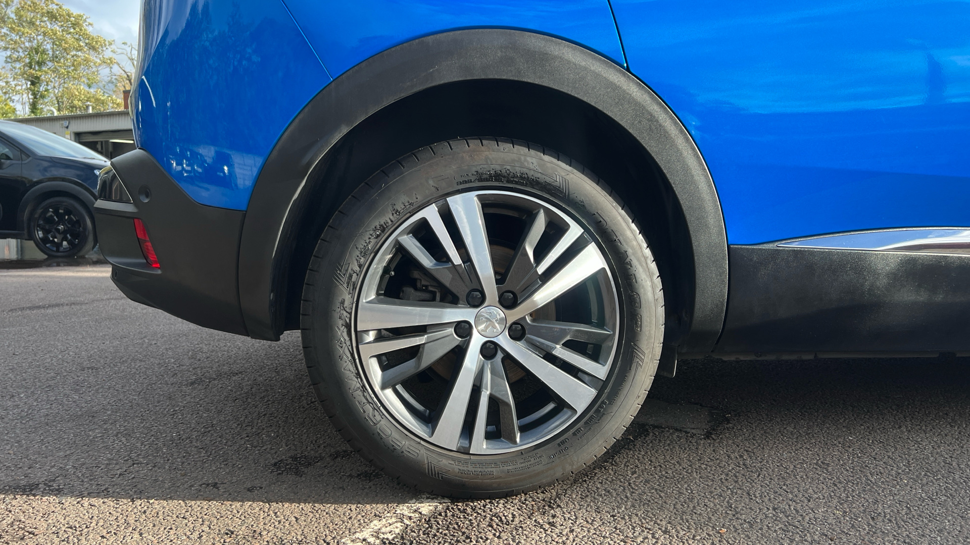 car image
