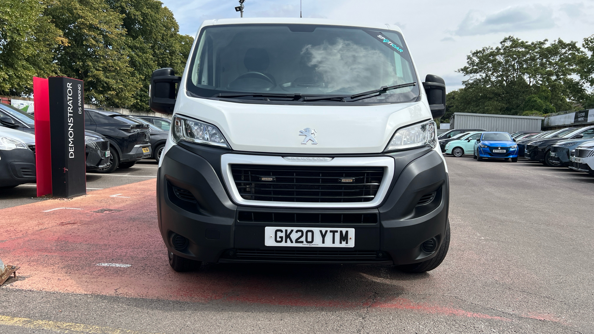 car image