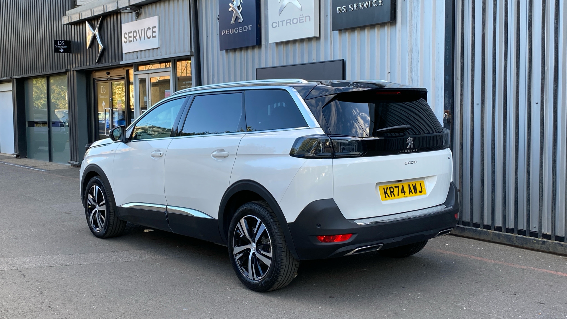 car image