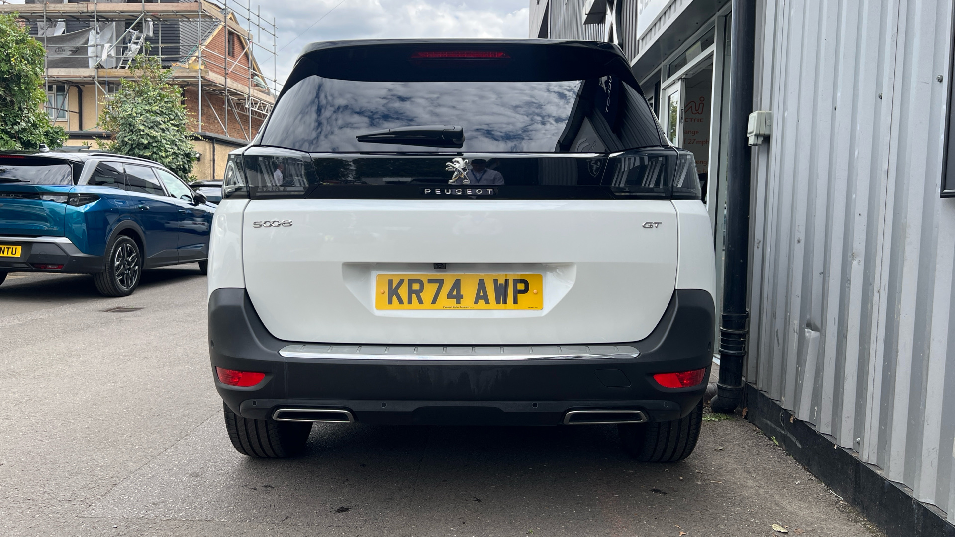 car image