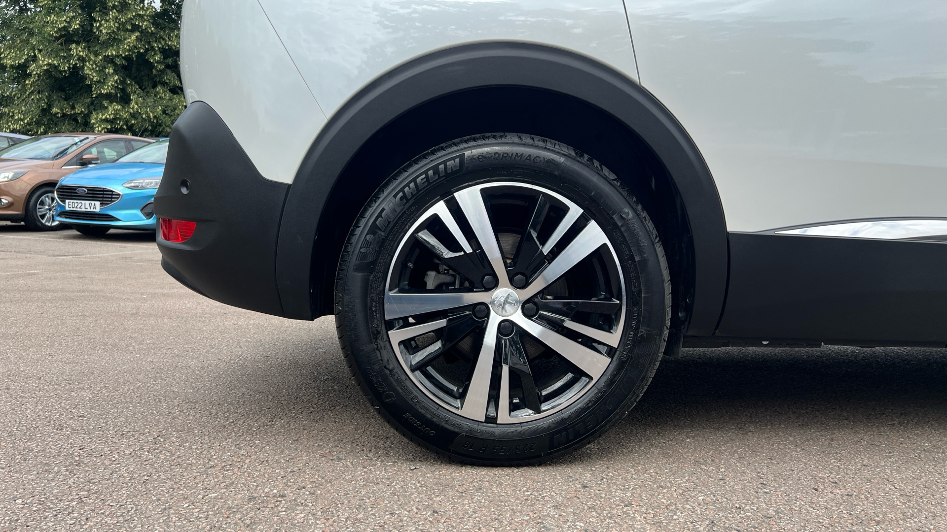 car image