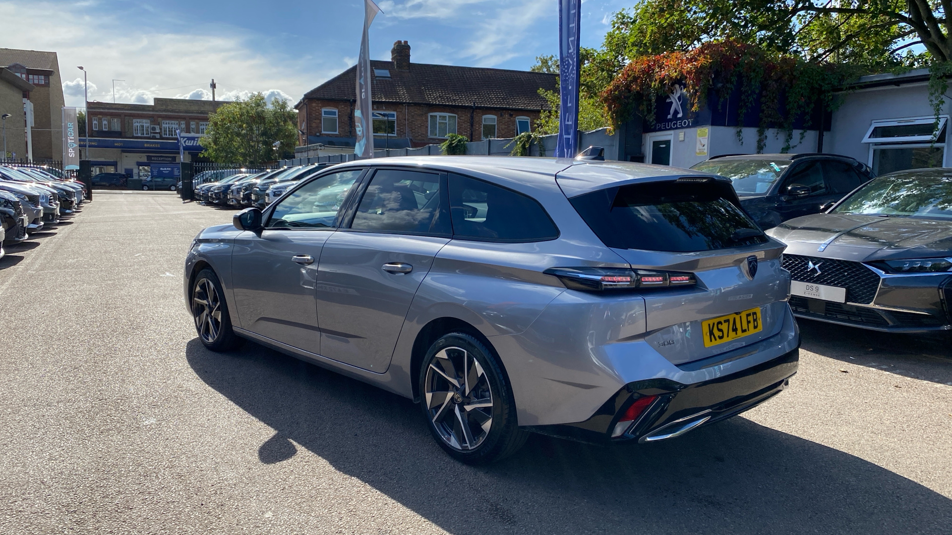 car image