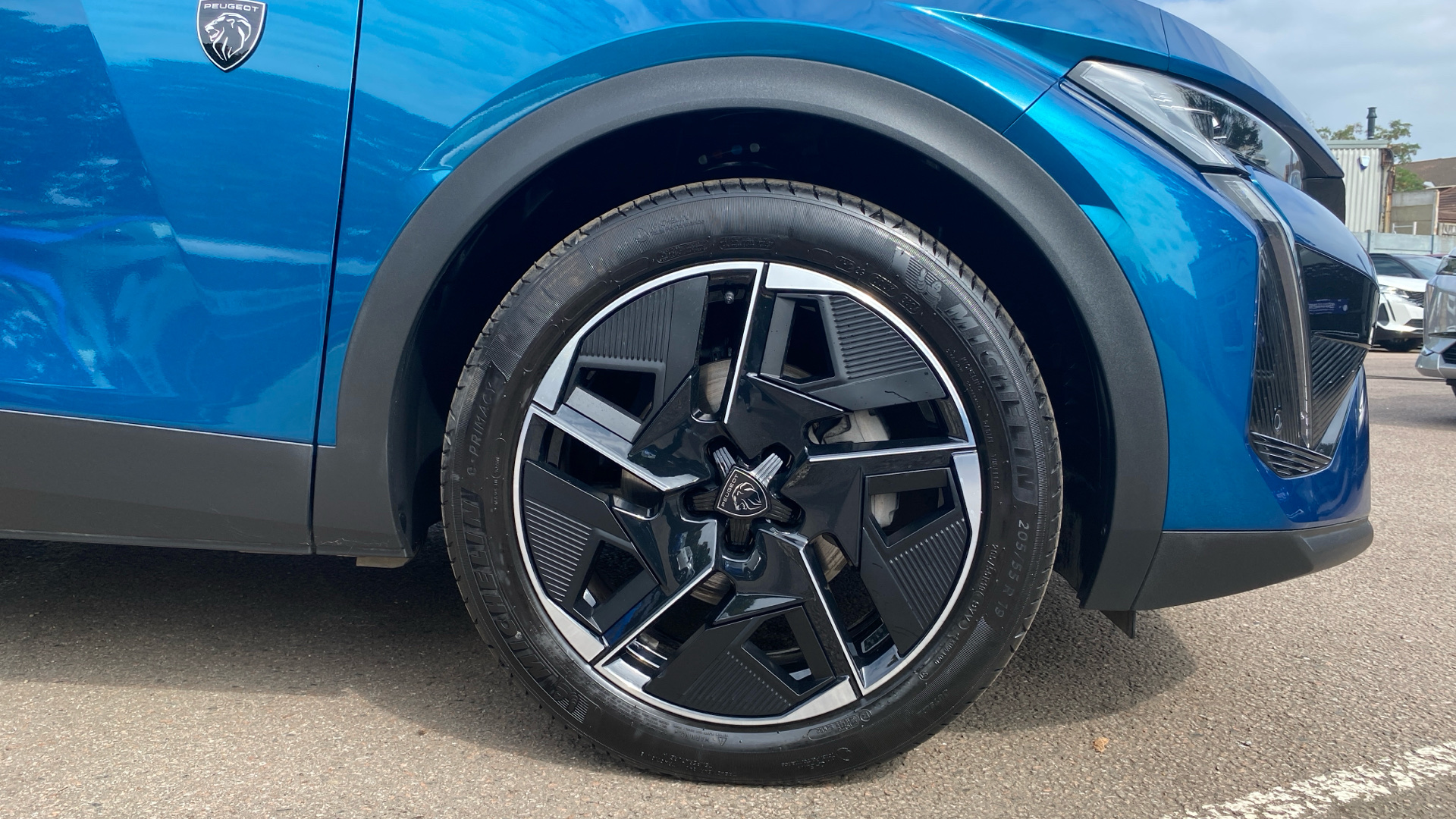 car image