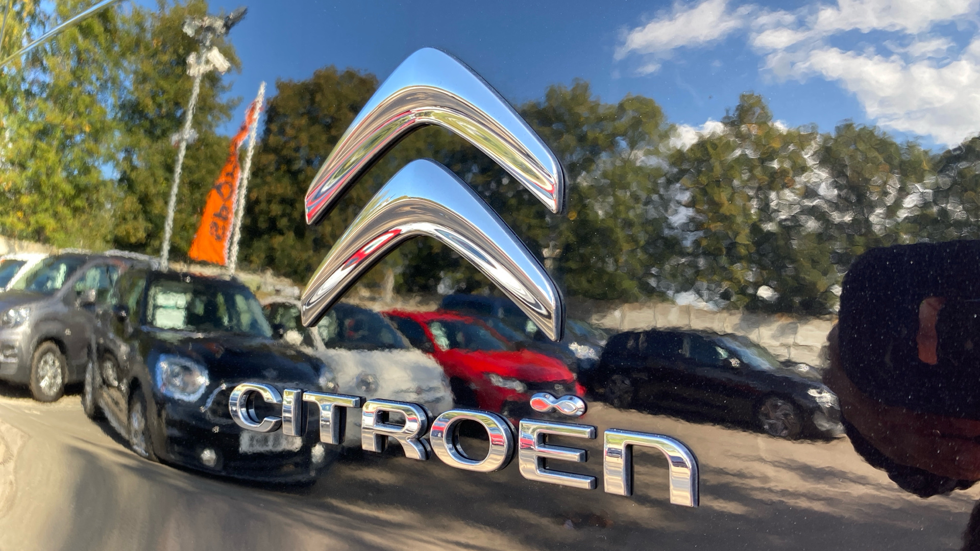 car image