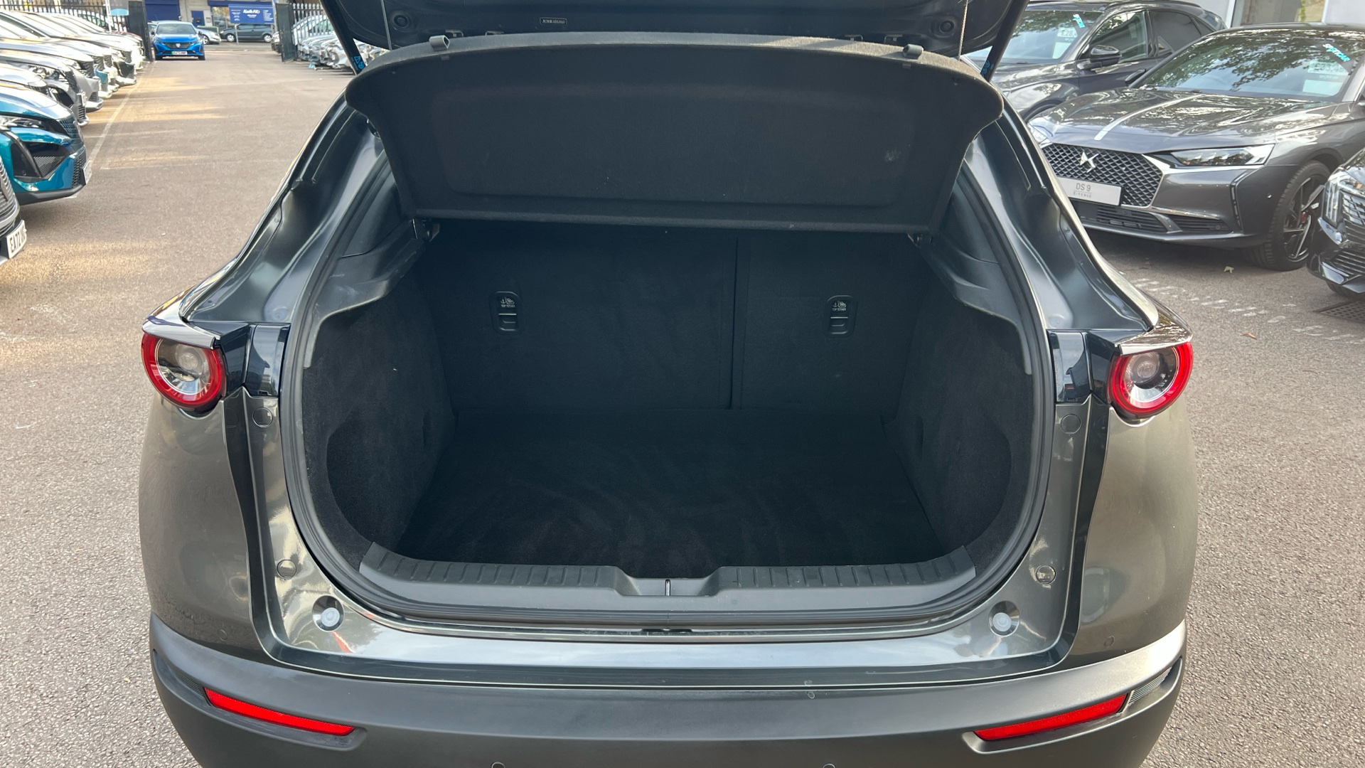 car image