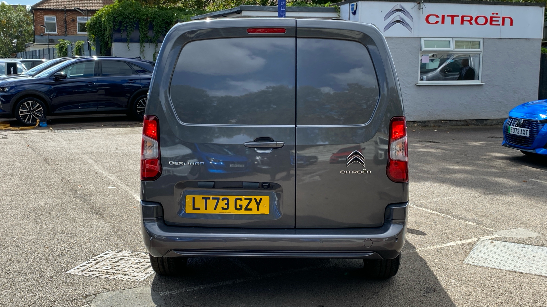 car image
