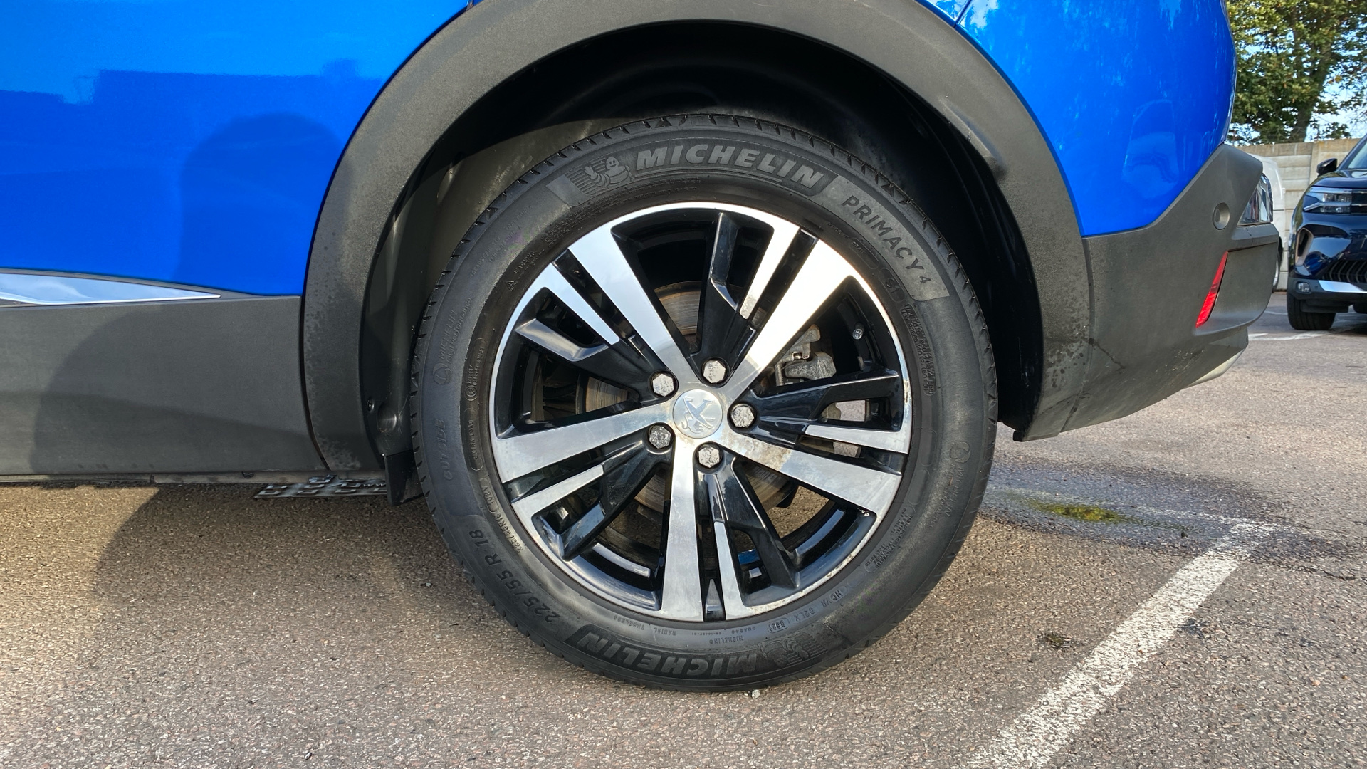 car image