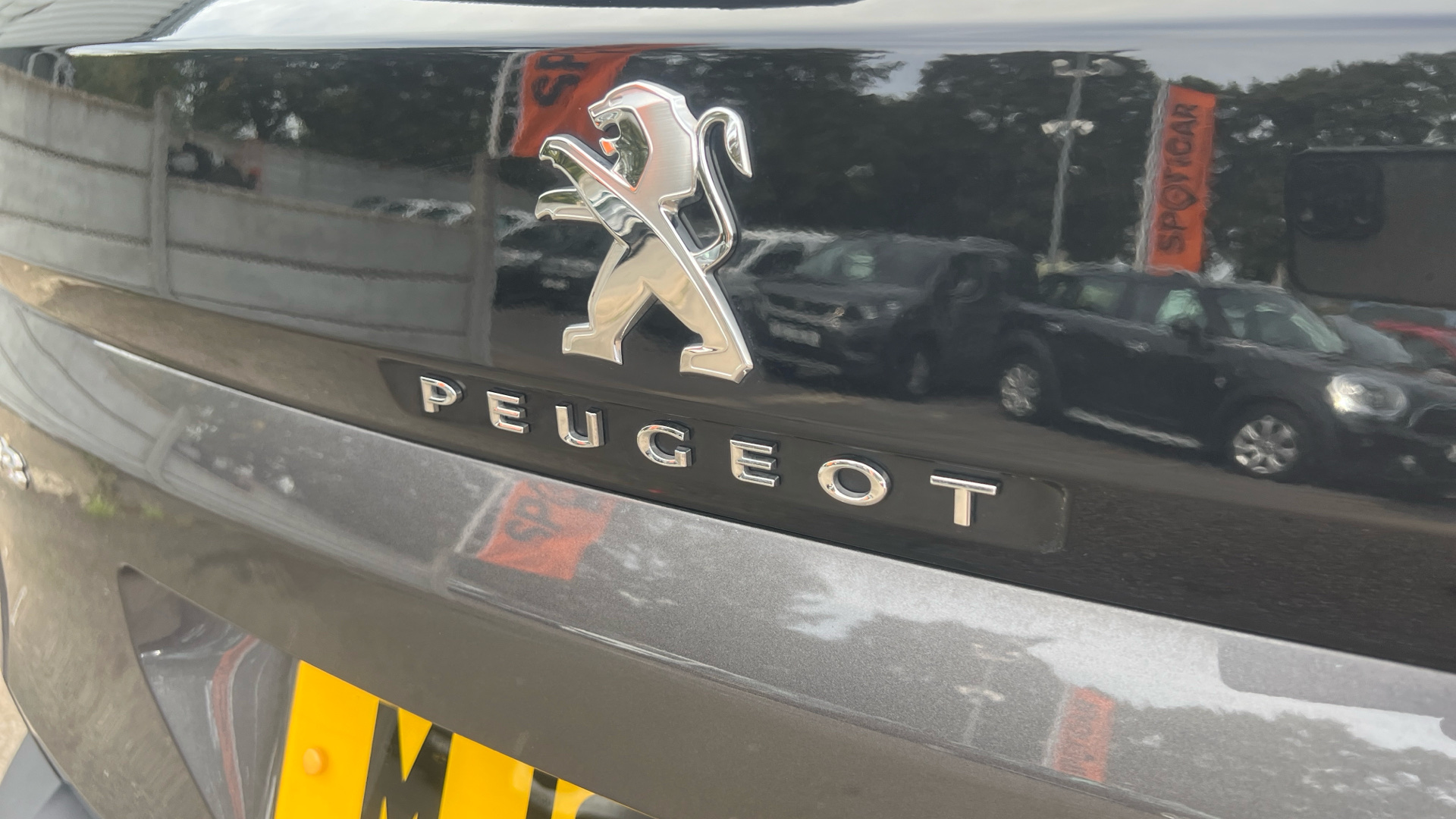 car image